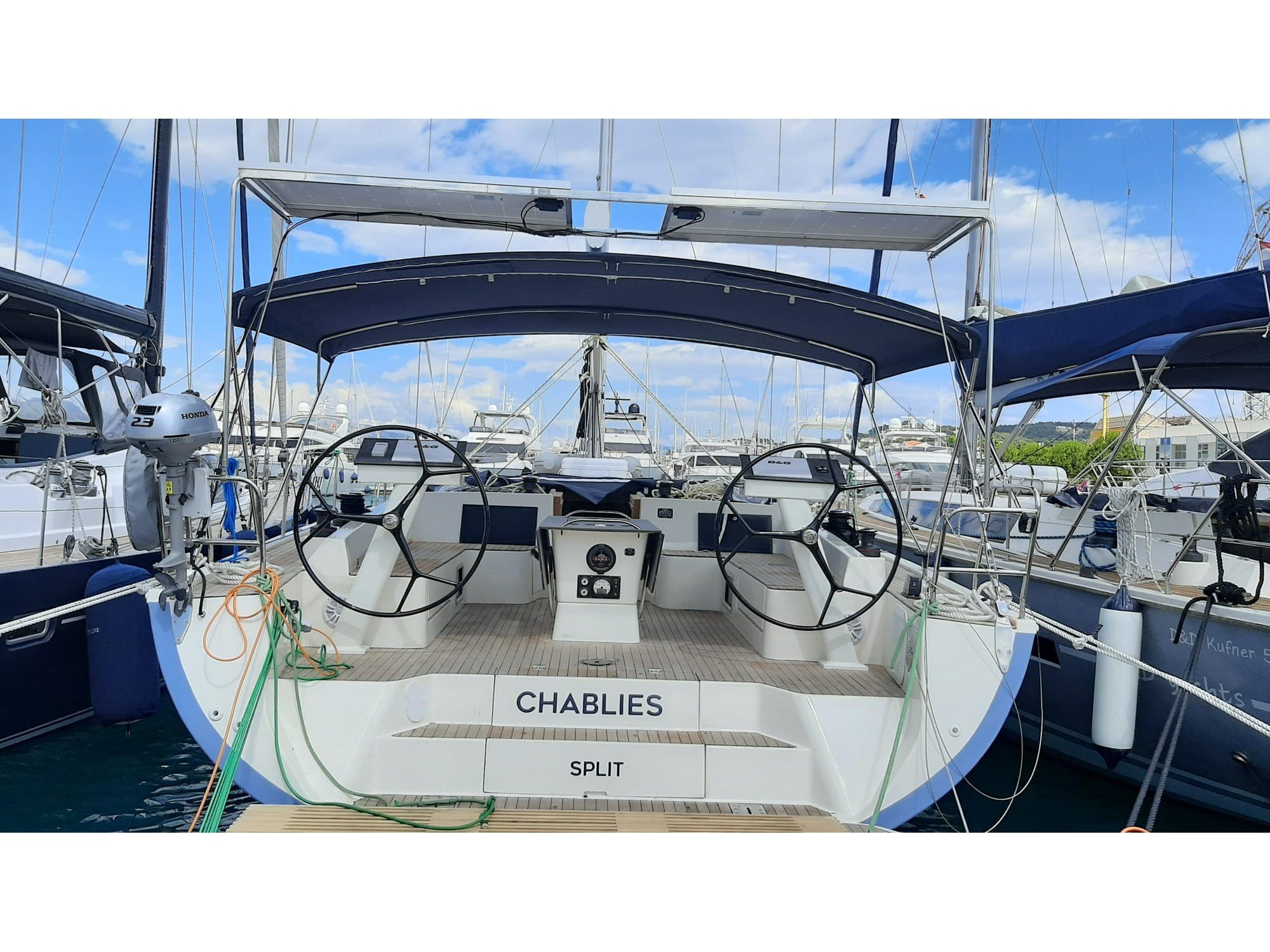 CHABLIES - Sailboat in Trogir