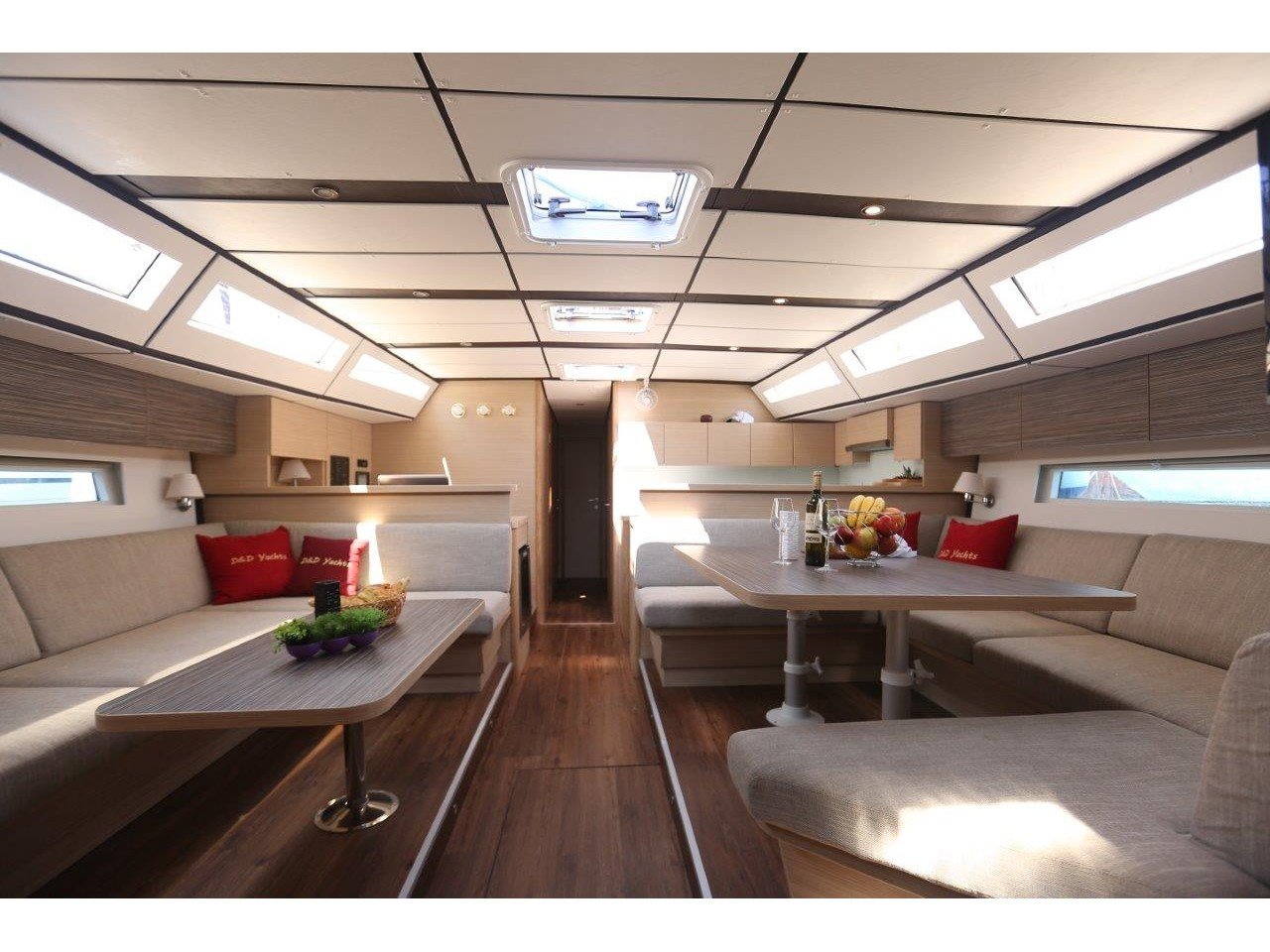 SUNSHOWER - Sailboat in Punat