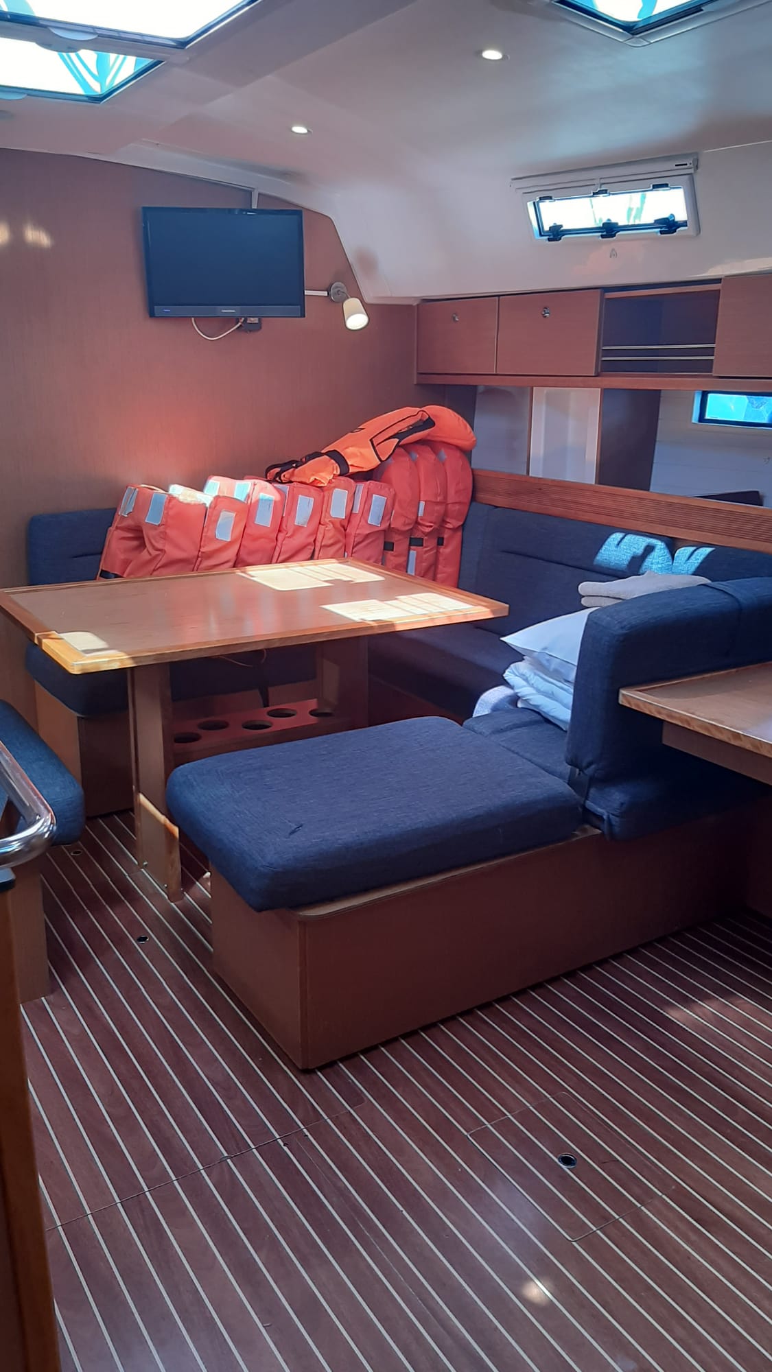 PASO DOBLE I - Yelkenli içinde Trogir