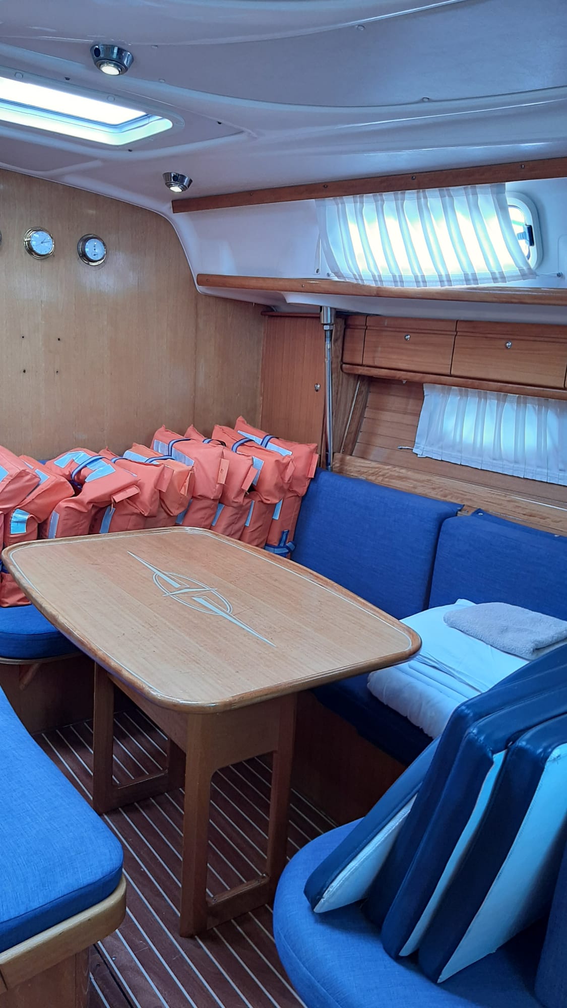 POŠIP - Sailboat in Trogir