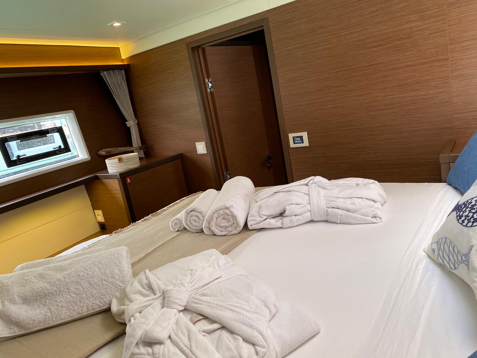 SAILUXE - Samoa - Catamaran in Città metropolitana di Messina