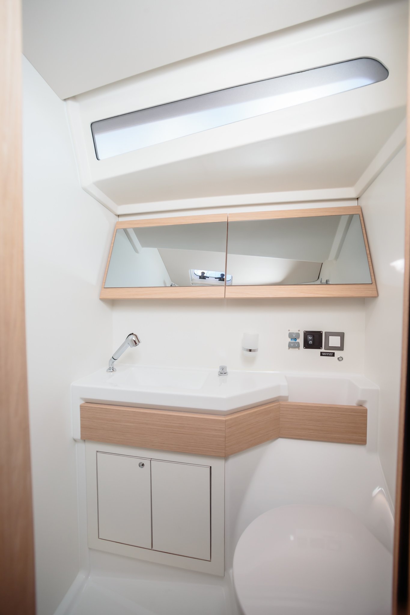 Aletheia - Standard line - Sailboat in Salerno