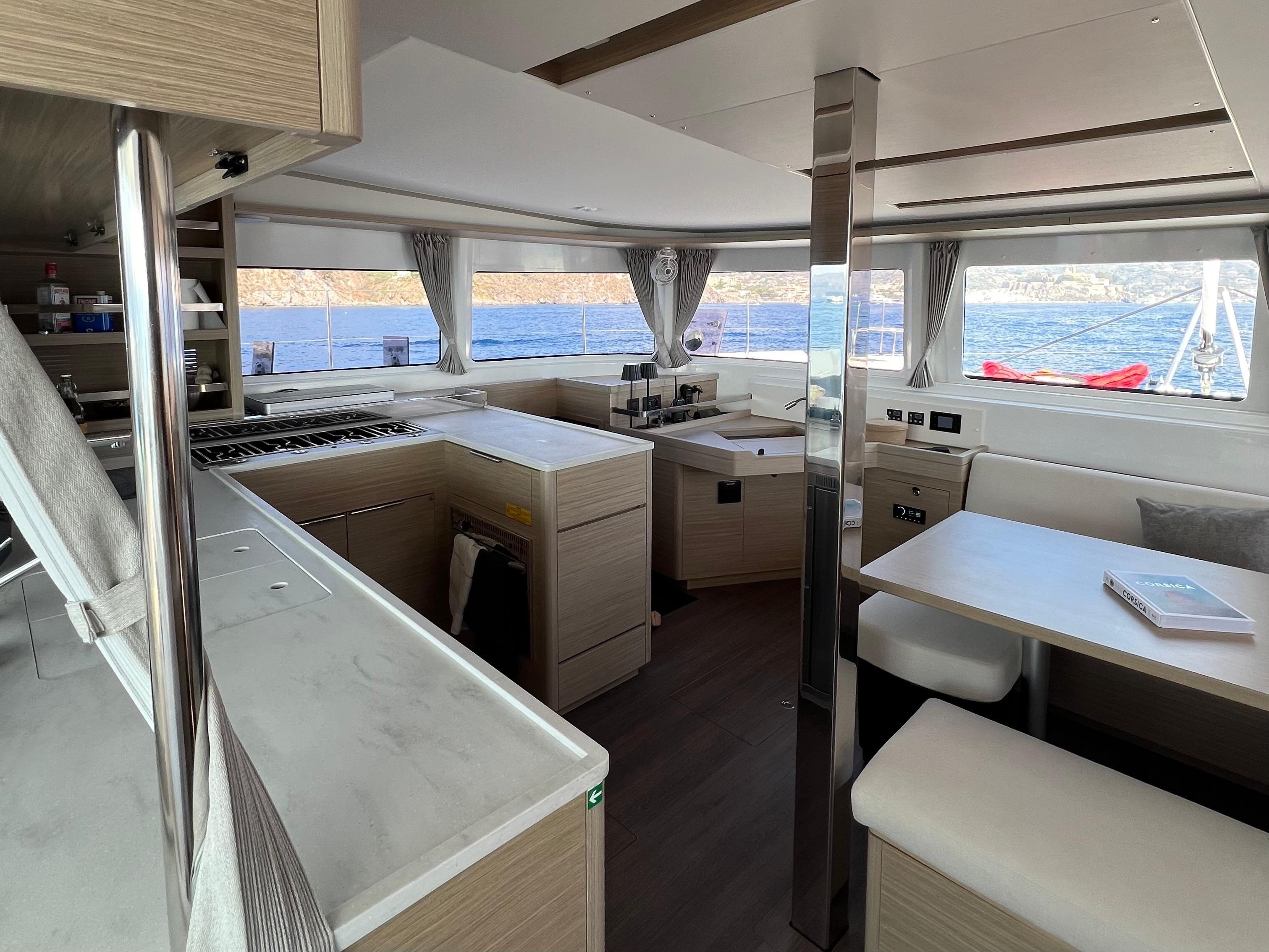 Ledi - Premium Line - Catamaran in Tonnarella