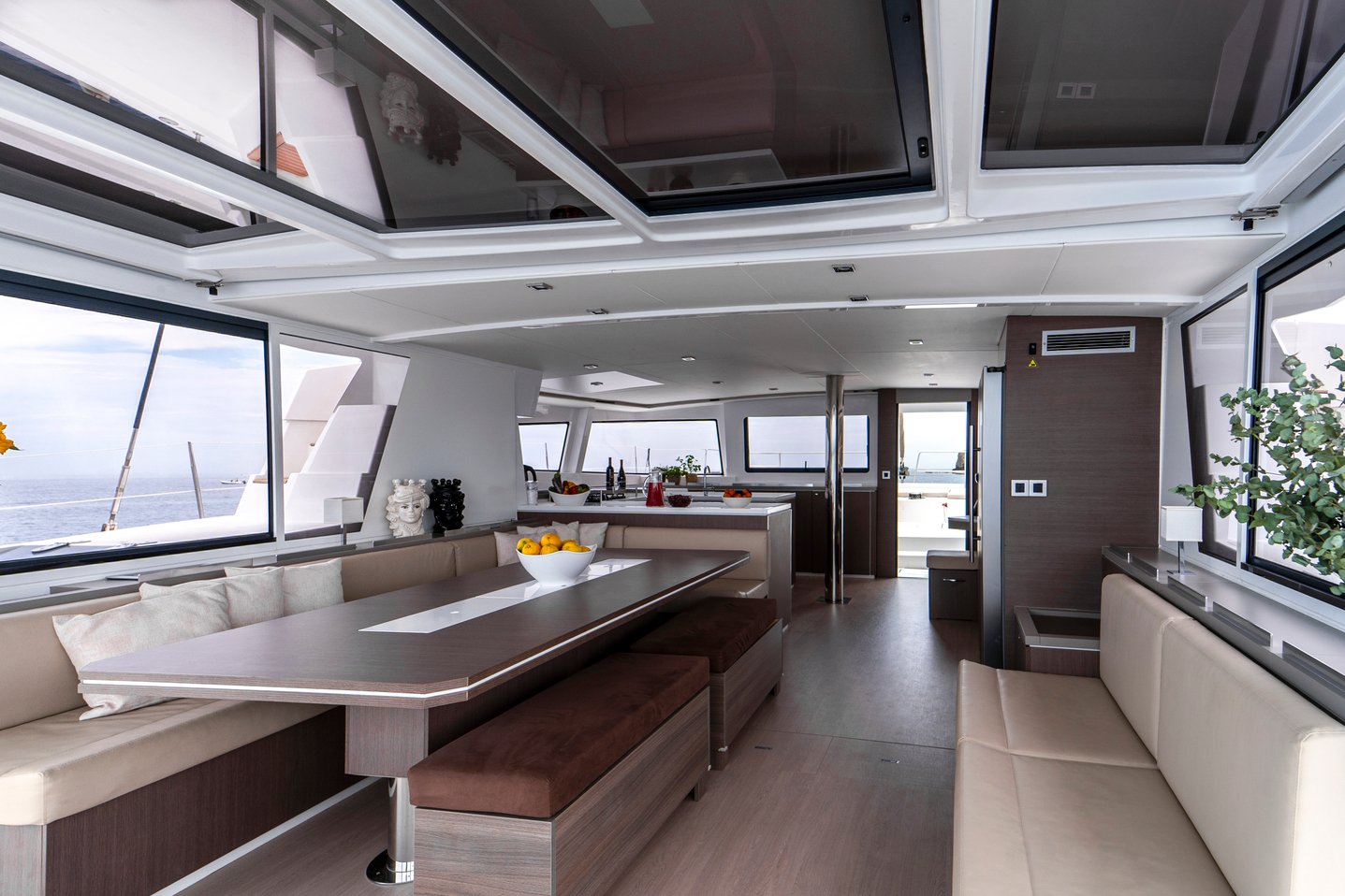 Elena - Katamaran içinde Salerno