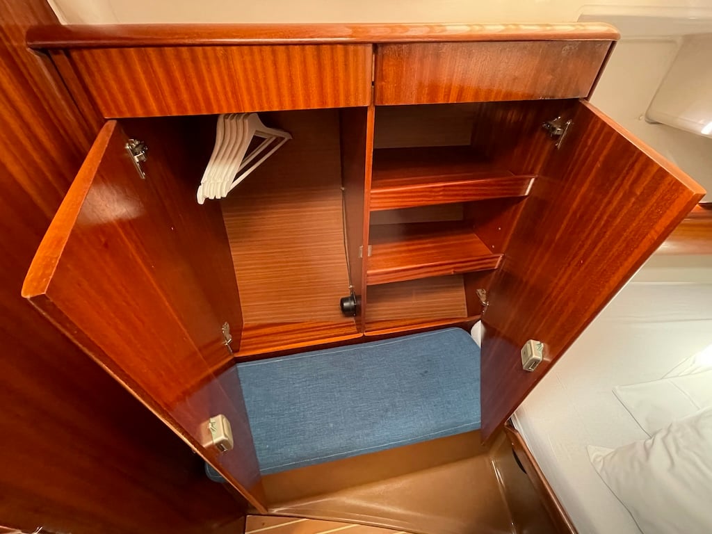 MIRNA - Sailboat in Zadar