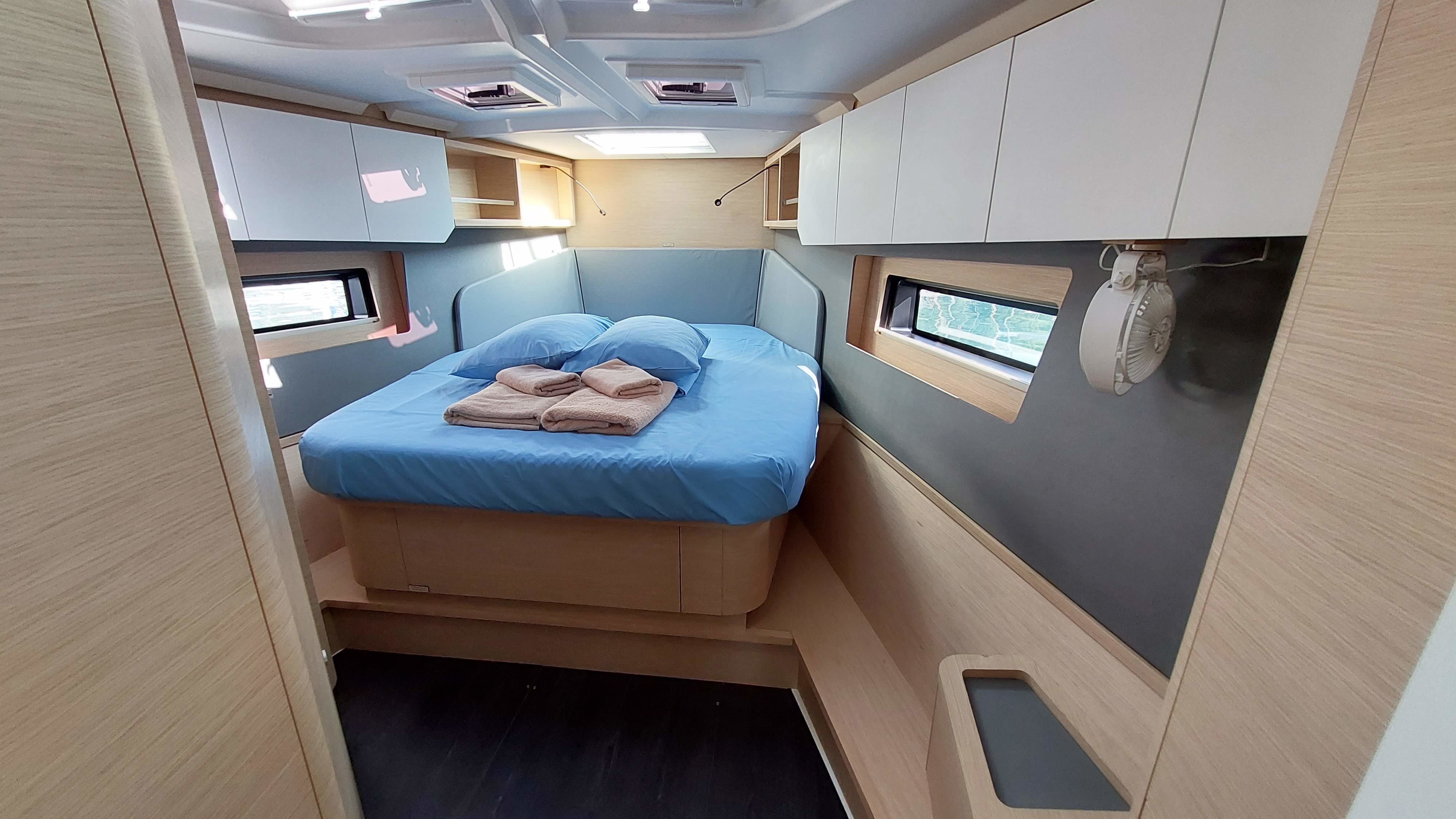 YIN YANG - Sailboat in Fethiye