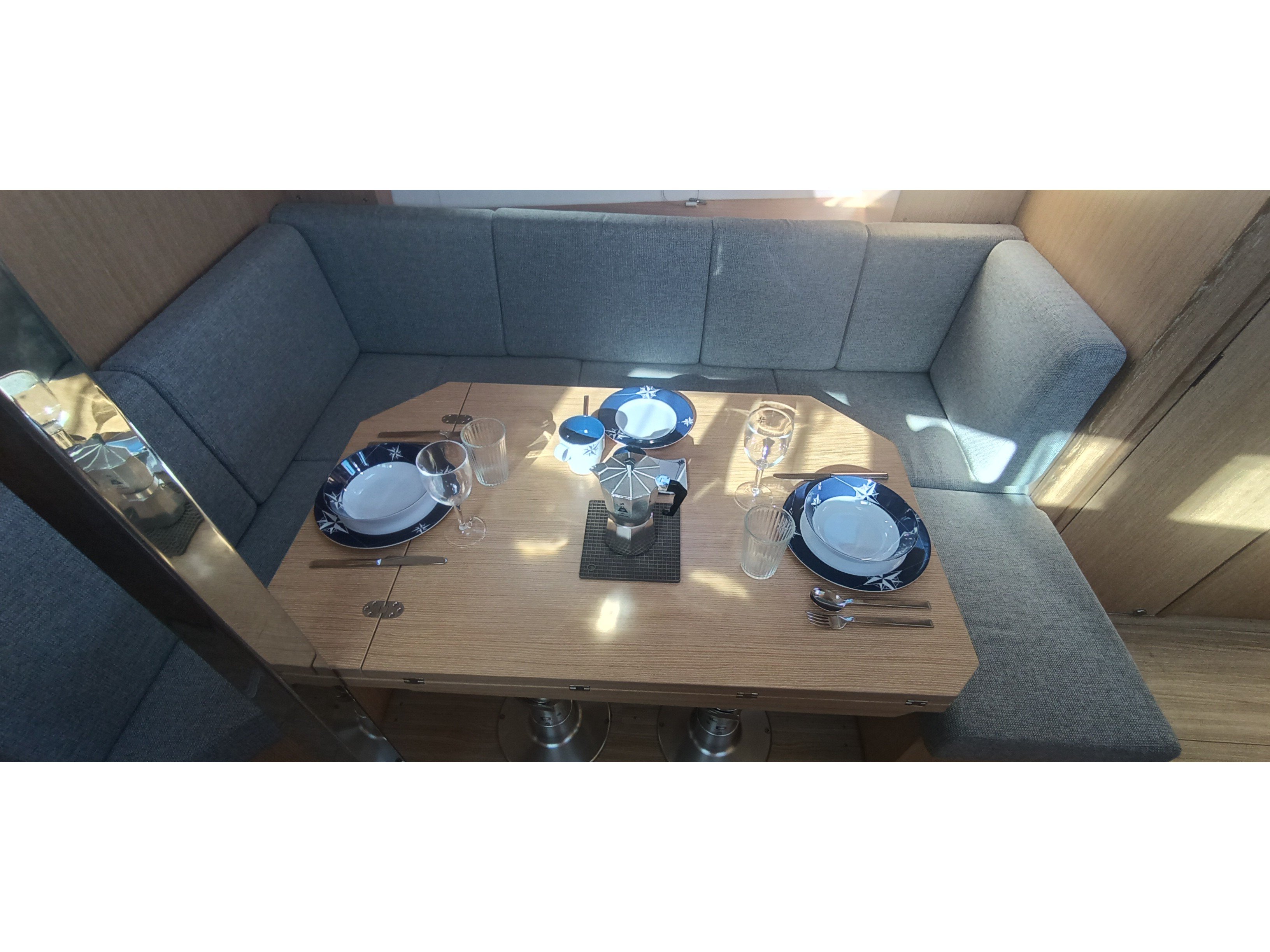 Bavaria C38 - Sailboat in Tropea