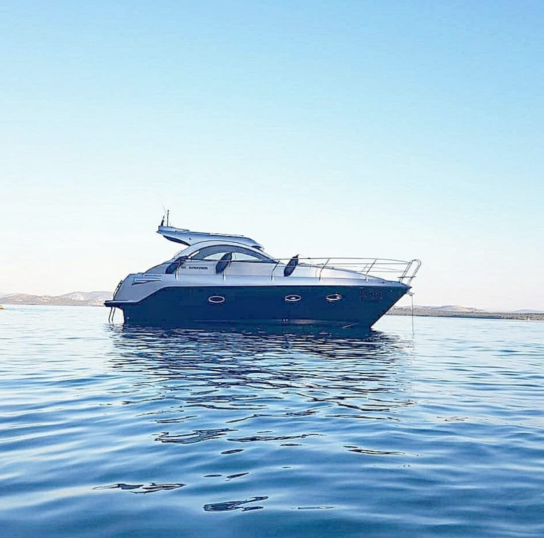 MAX  2 - Motor Yat içinde Bibinje