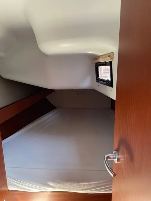 Polaris - Sailboat in Anatoliki Attiki