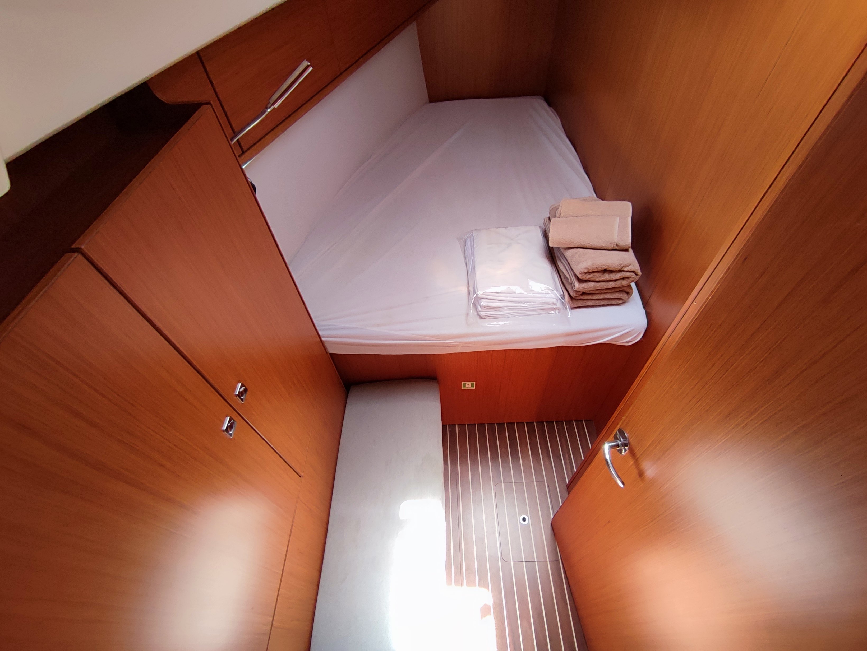 Charm - Sailboat in Anatoliki Attiki