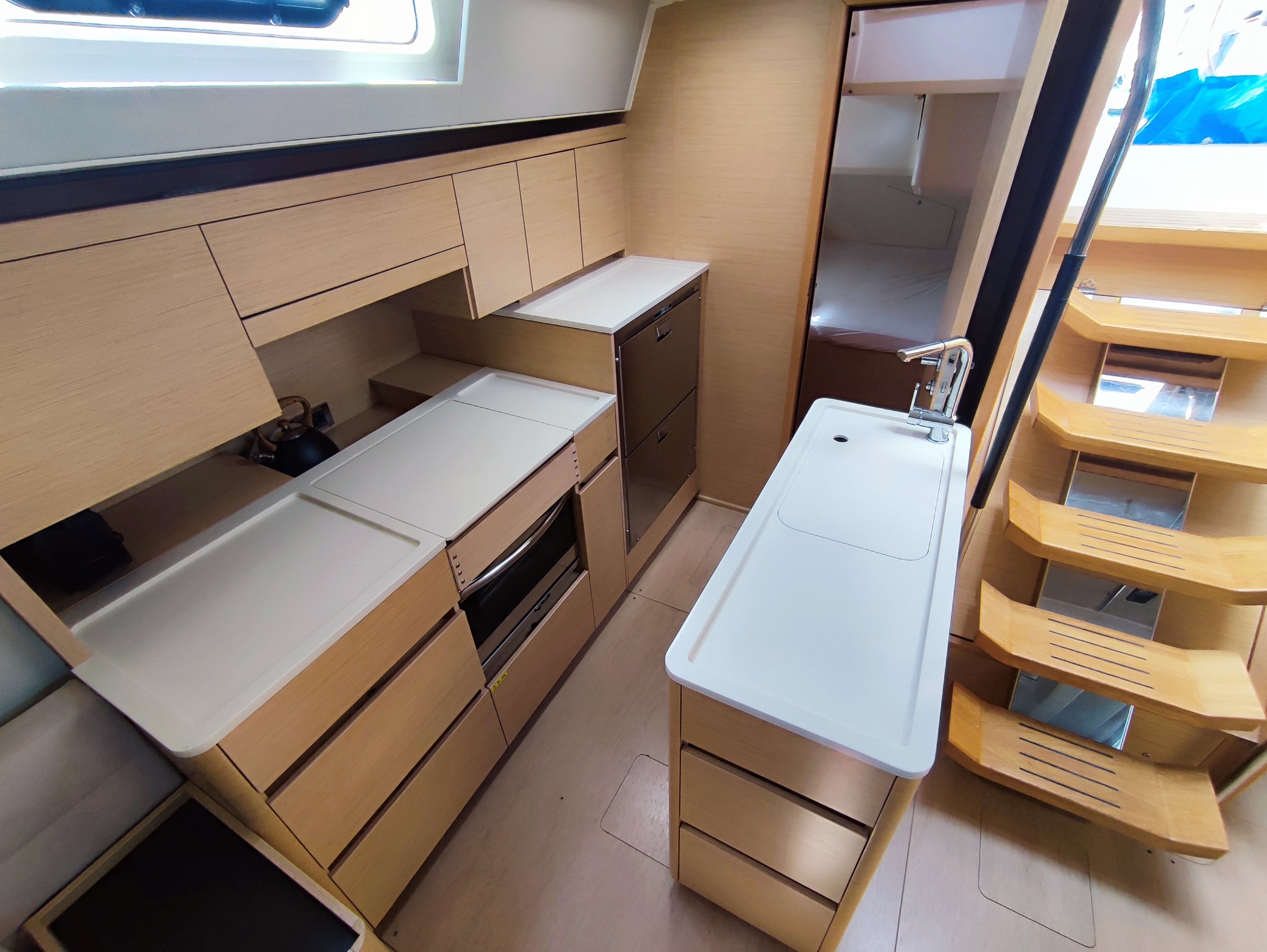 Ellora - Sailboat in Anatoliki Attiki