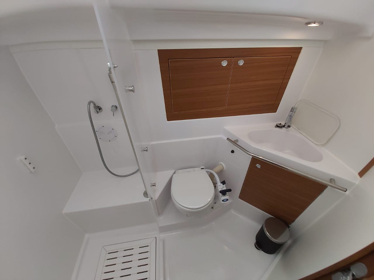 Ariadne - Sailboat in Anatoliki Attiki