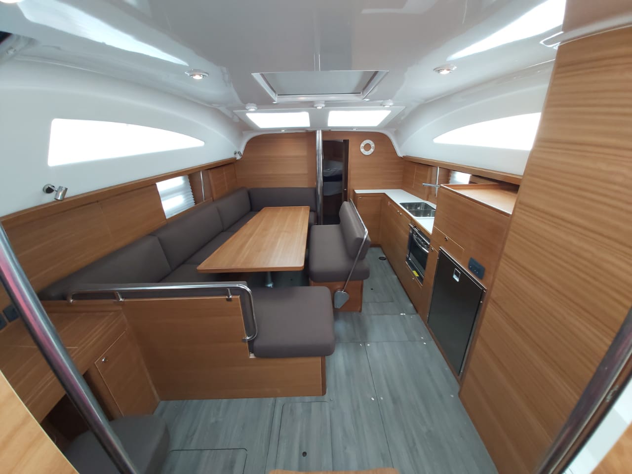 Ariadne - Sailboat in Anatoliki Attiki