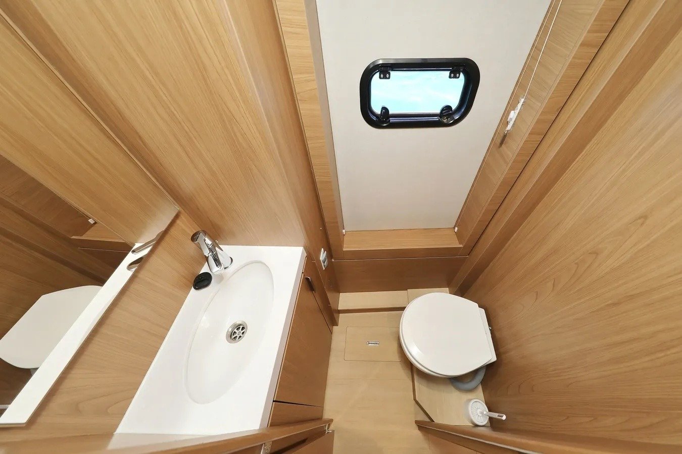 Brain - Catamaran in Seget Donji