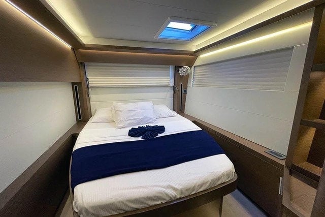 Merev - Catamaran in Seget Donji