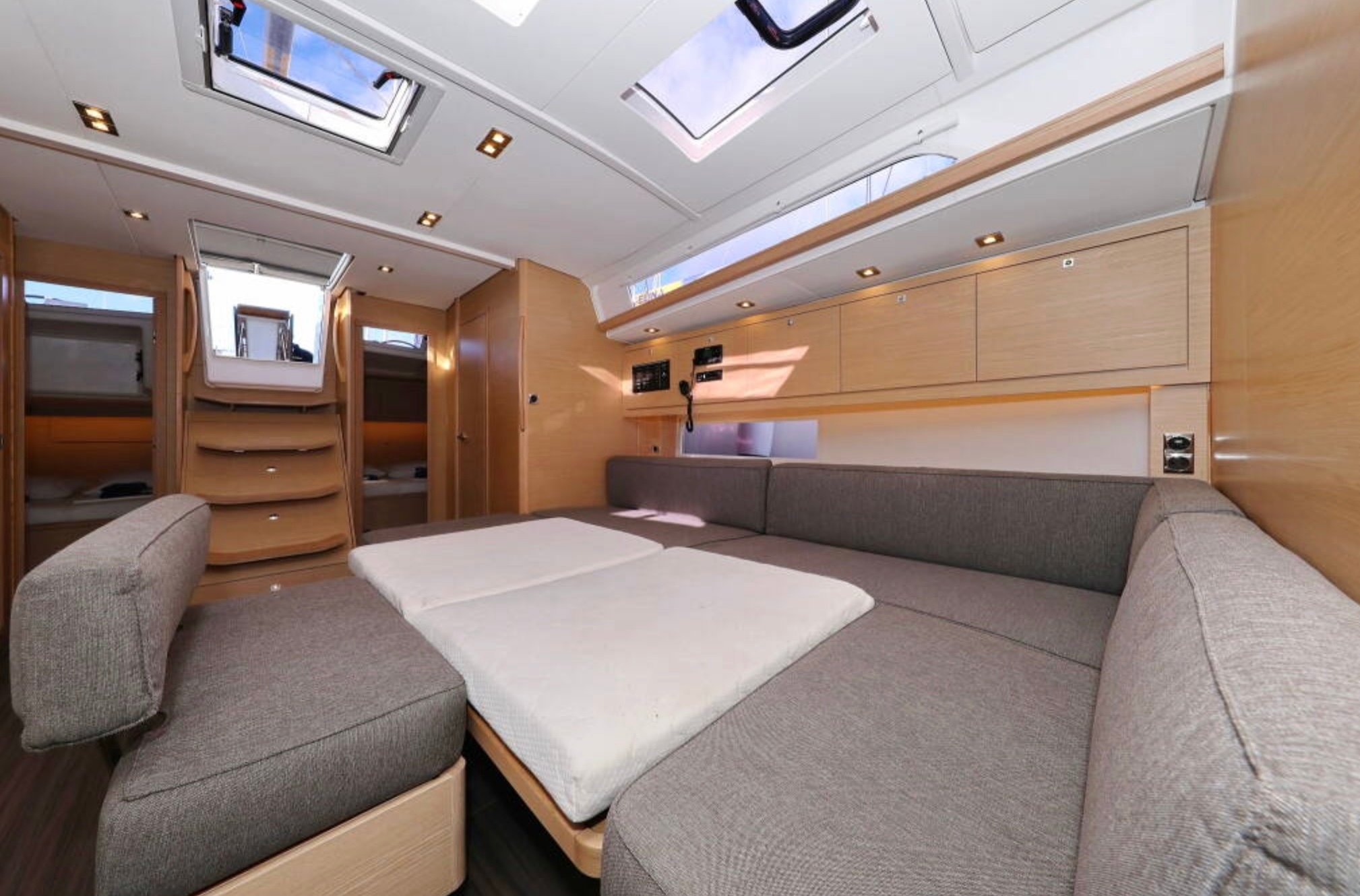 Luisa - Sailboat in Seget Donji