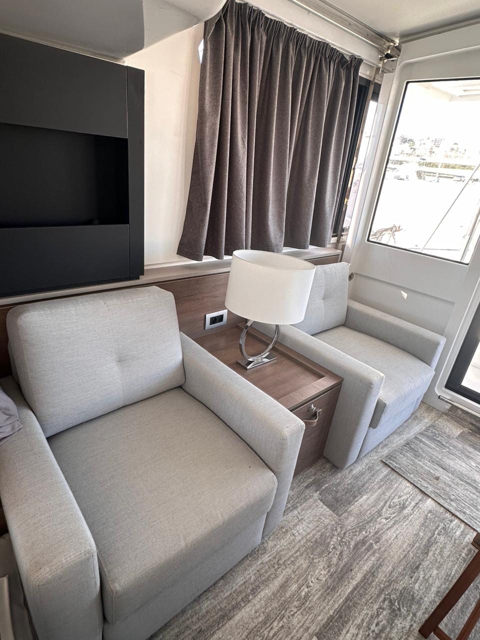 High School - Catamaran in Kefallonia