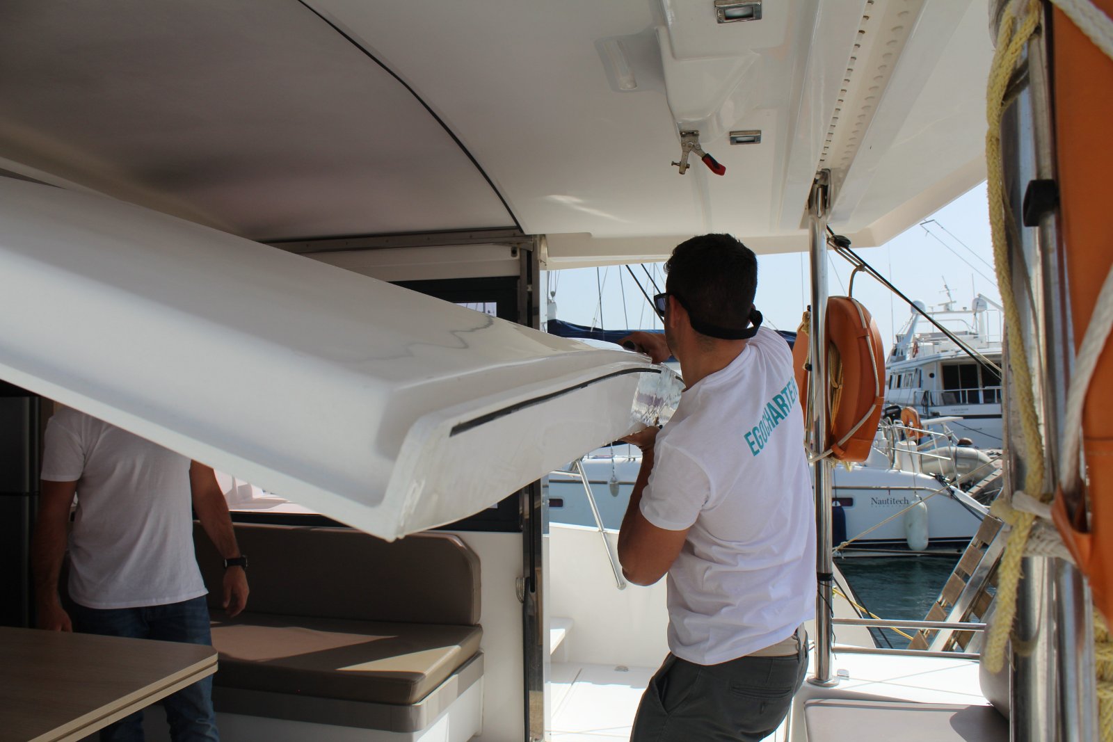 Double Kiss - Catamaran in Kefallonia