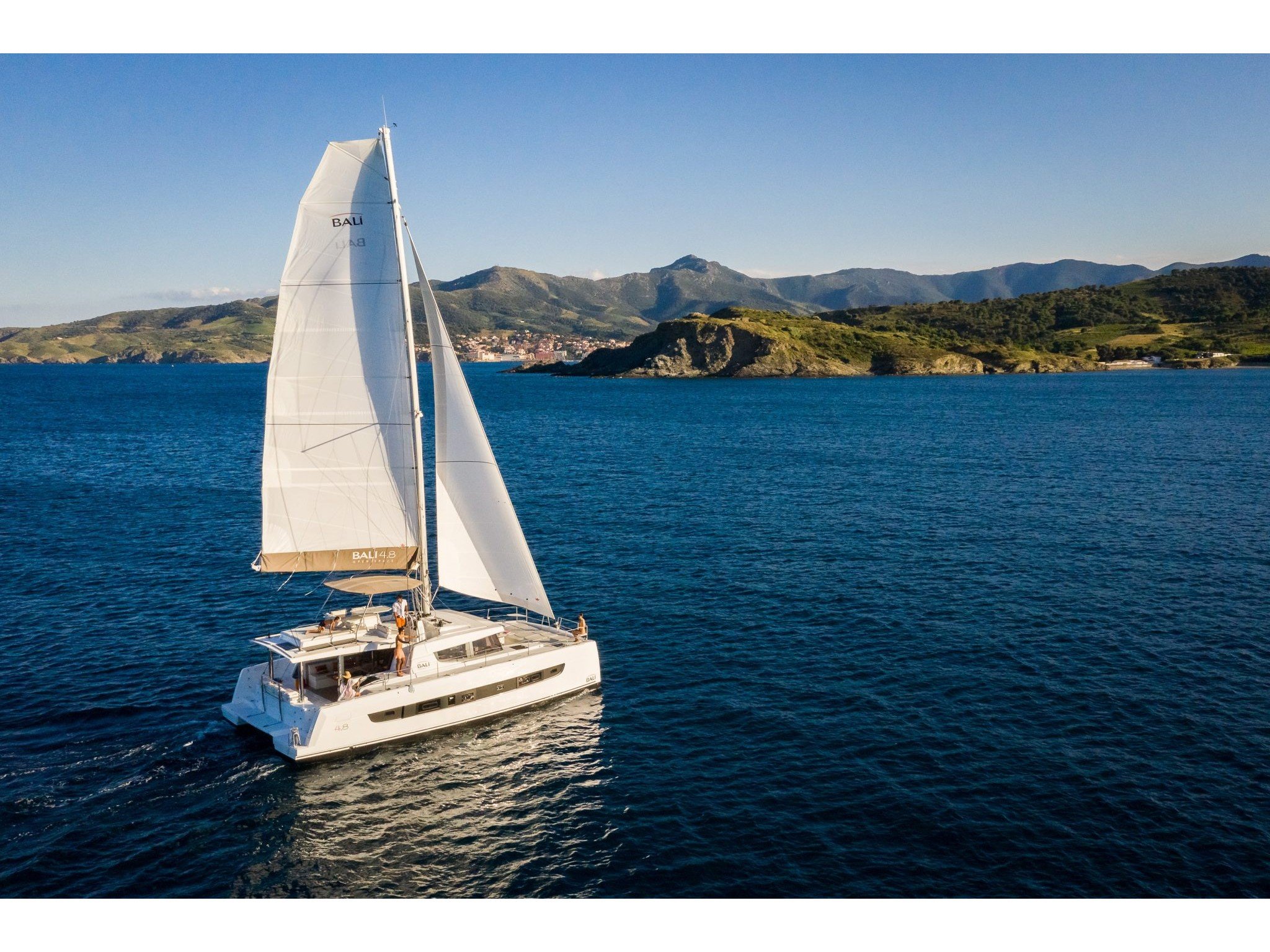Azurea - Catamaran in Lavrio