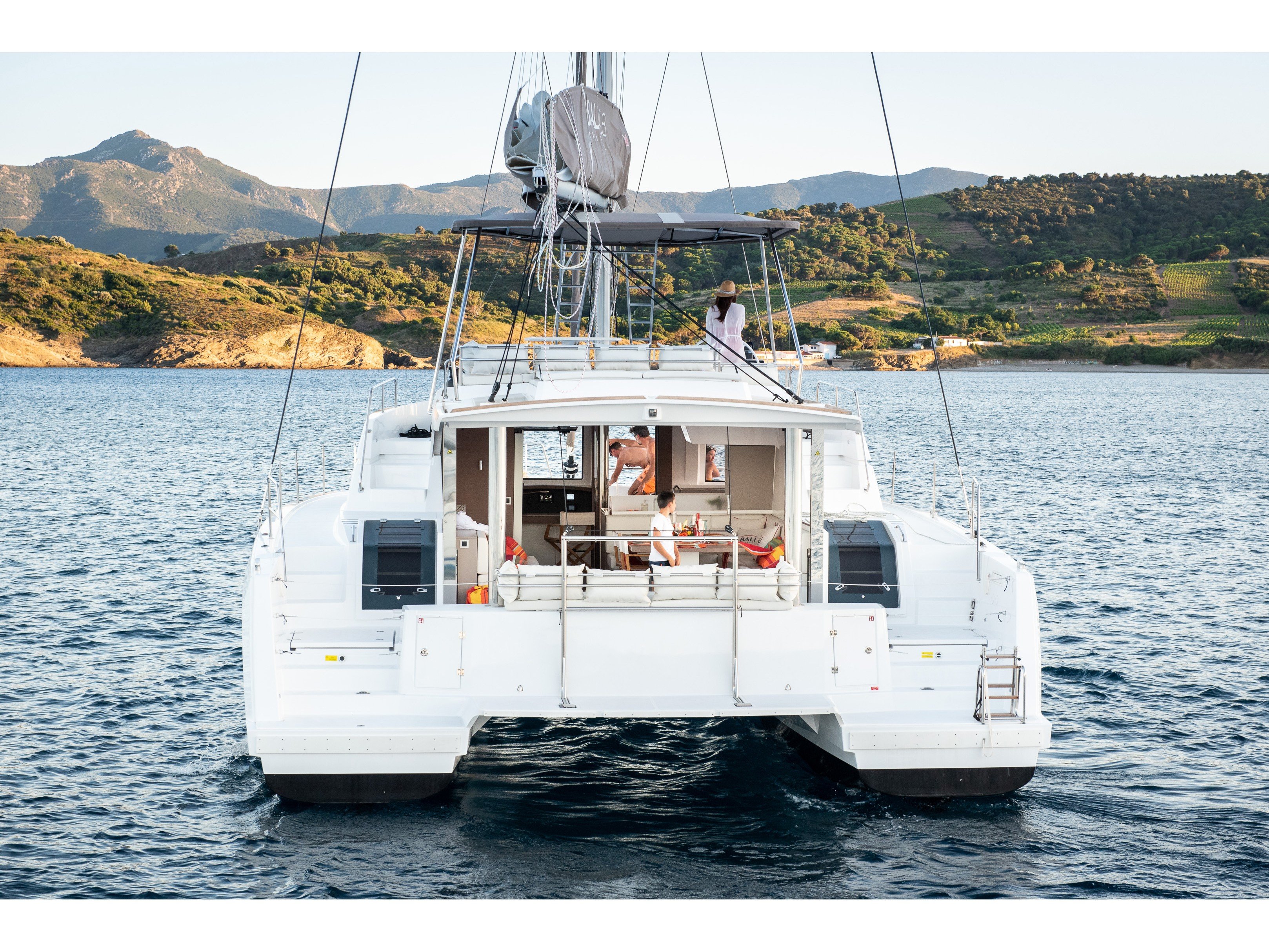 Comfort - Catamaran in Lavrio