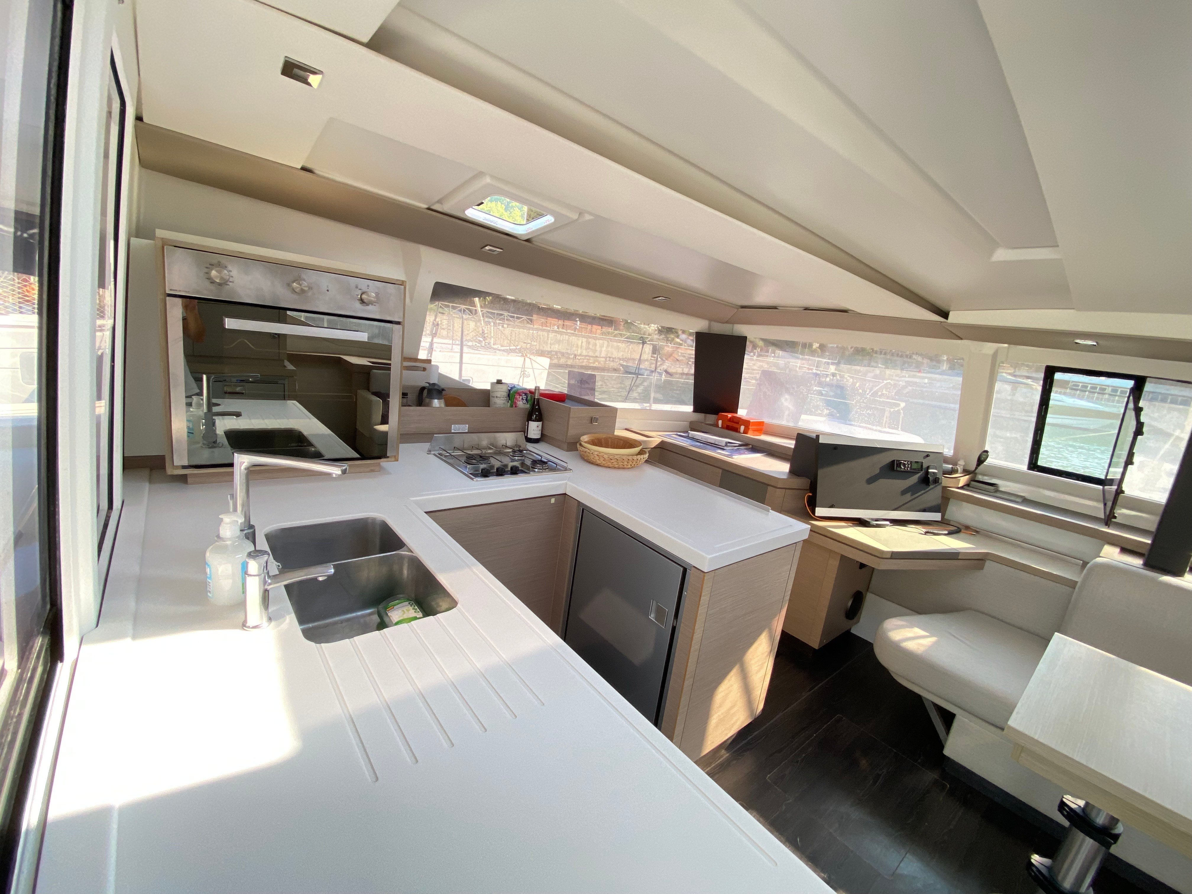 Osaya - Catamaran in Karagözler