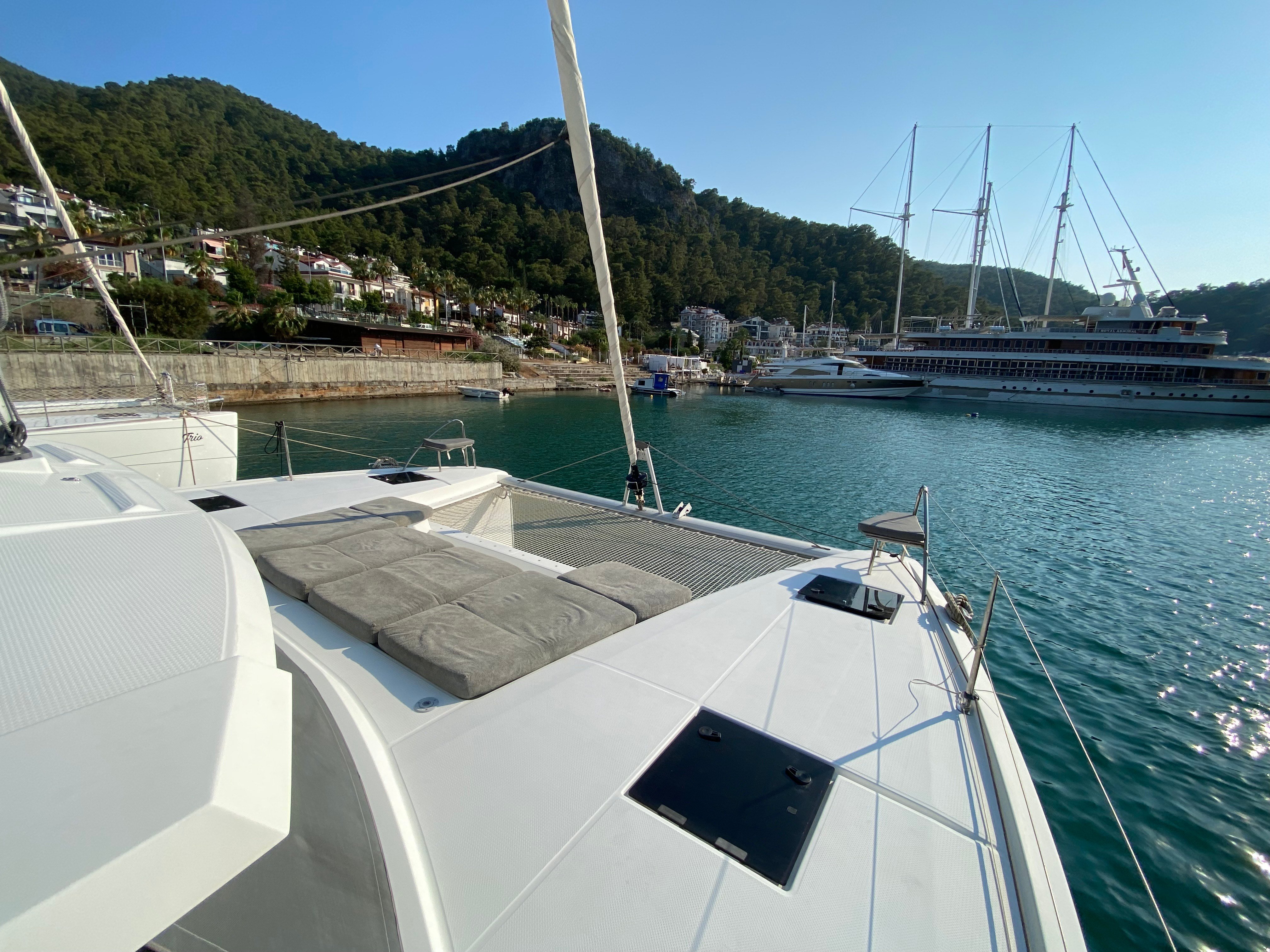 Osaya - Catamaran in Karagözler