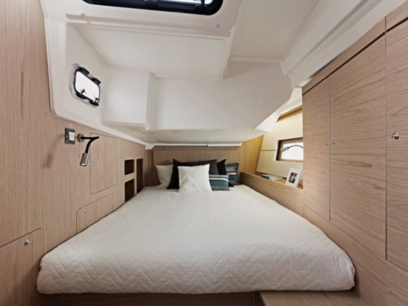 Utopia - Sailboat in Volos