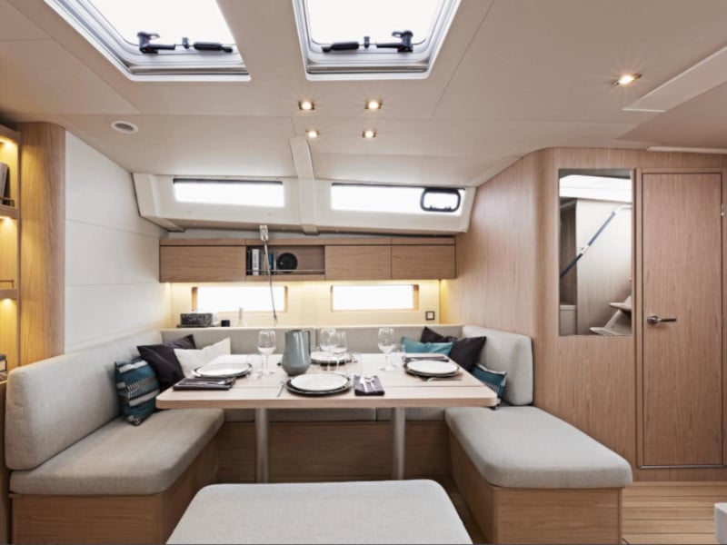 Utopia - Sailboat in Volos