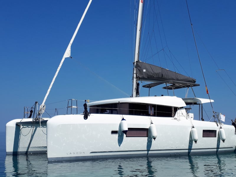 Elysium crewed - VIP equipped - Catamaran in Lefkada