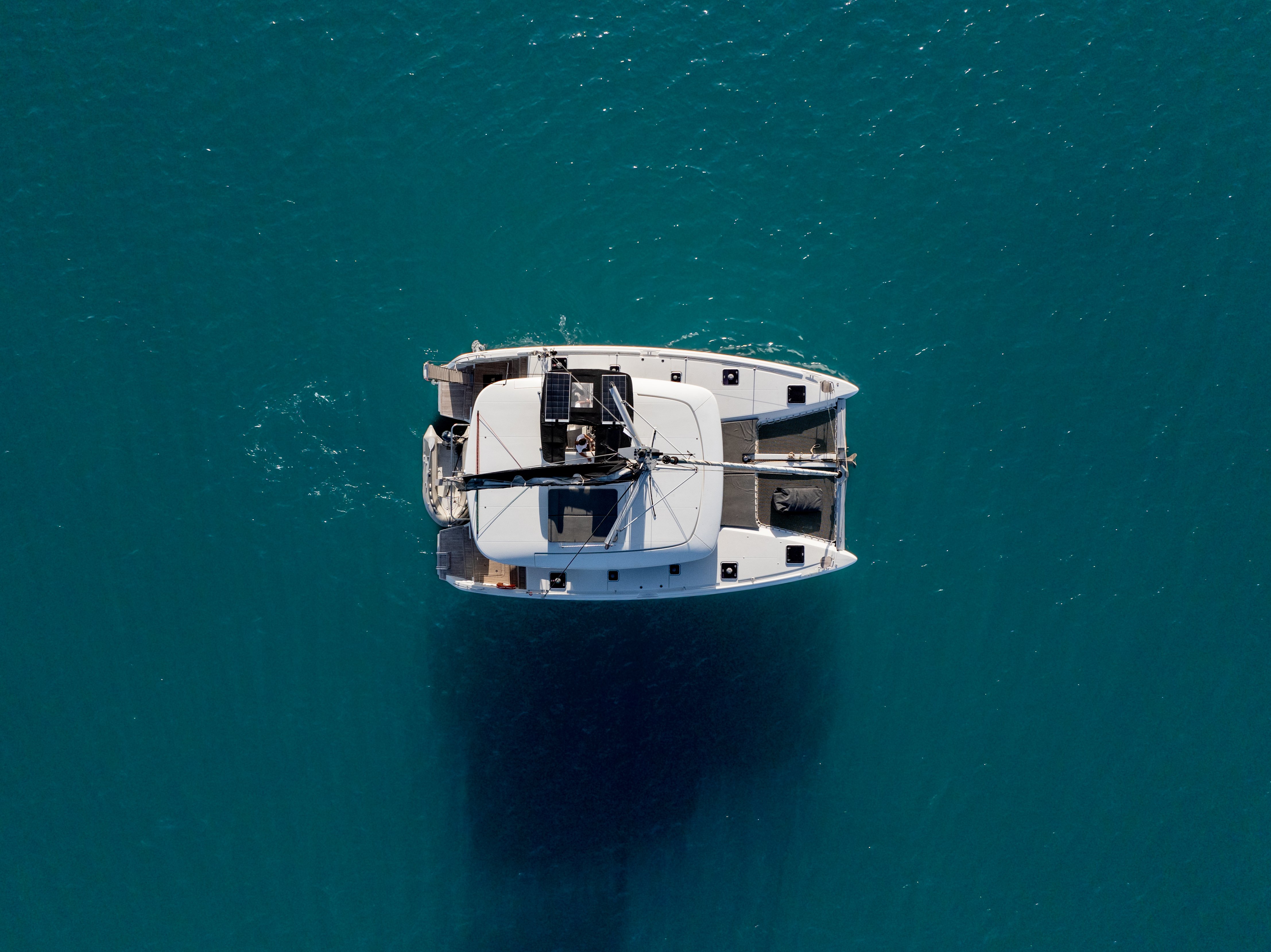 AKTIS (air condition, generator, watermaker) - Catamaran in Alimos