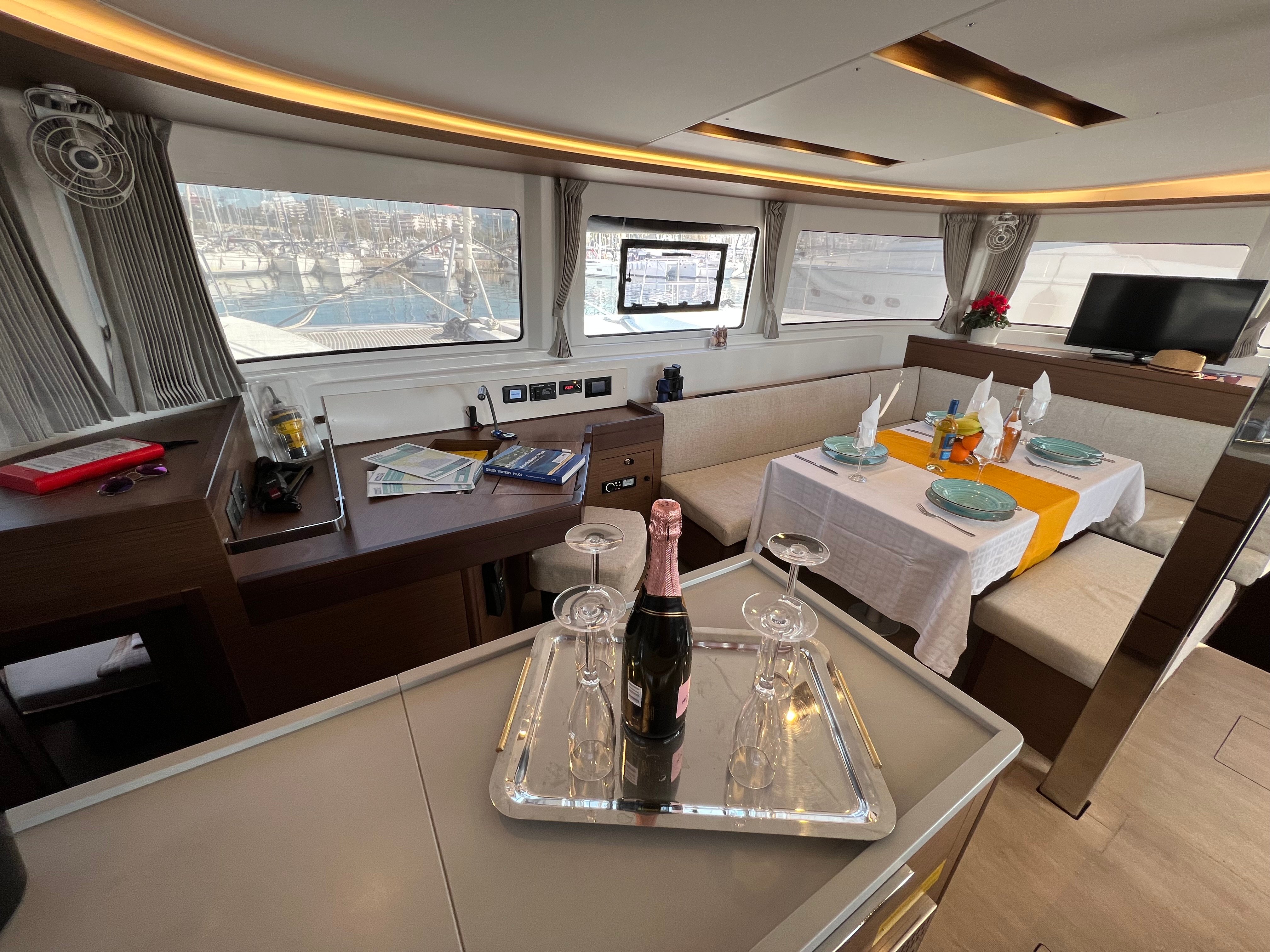 KALISI MOU (air condition, generator, water maker)    _Skippered Only_ - Catamaran in Paros