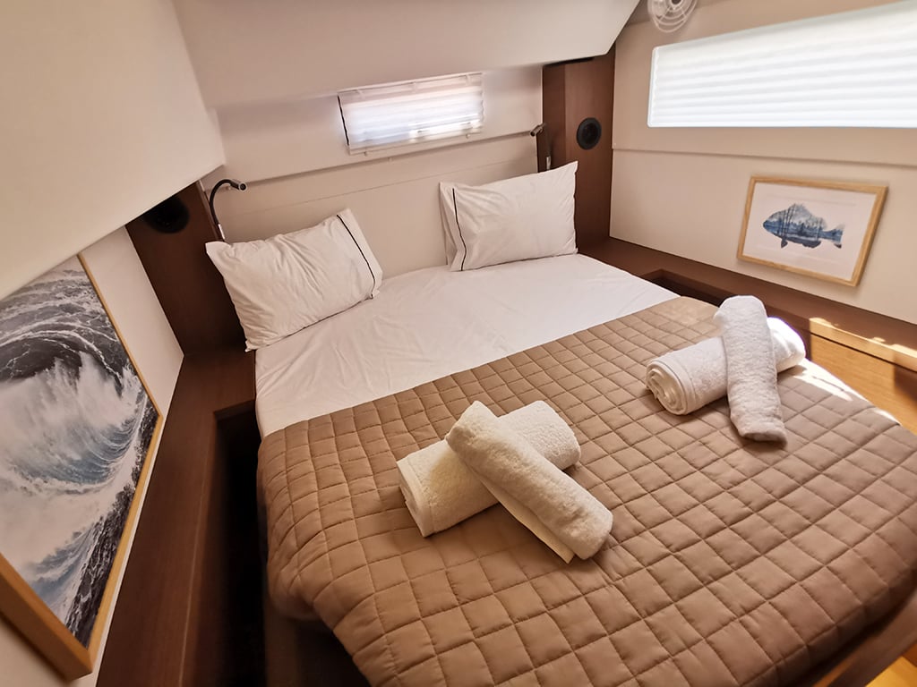 GALAXY (air condition, generator, water maker)    _Skippered Only_ - Catamaran in Alimos