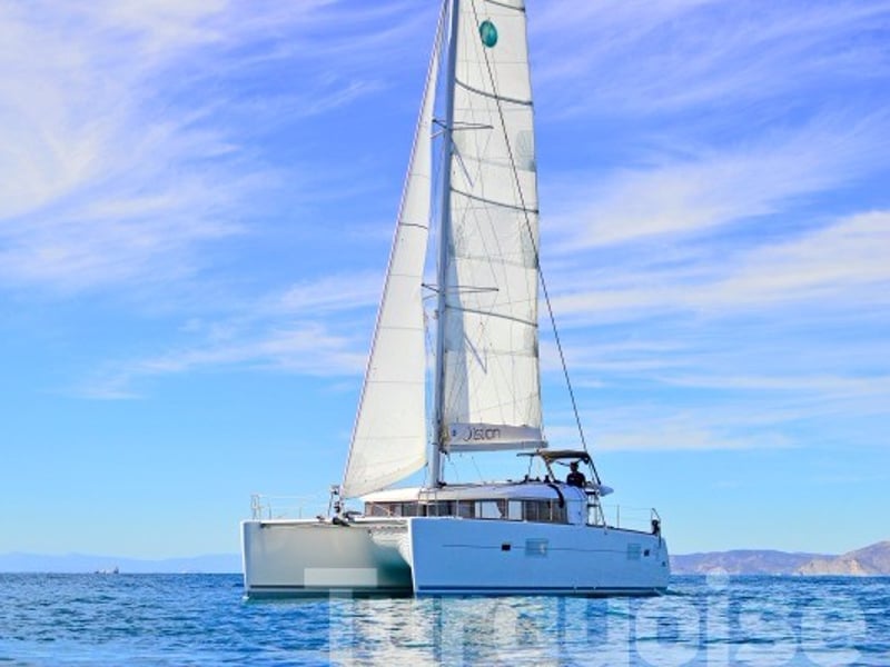 Turquoise - Catamaran in Lavrio