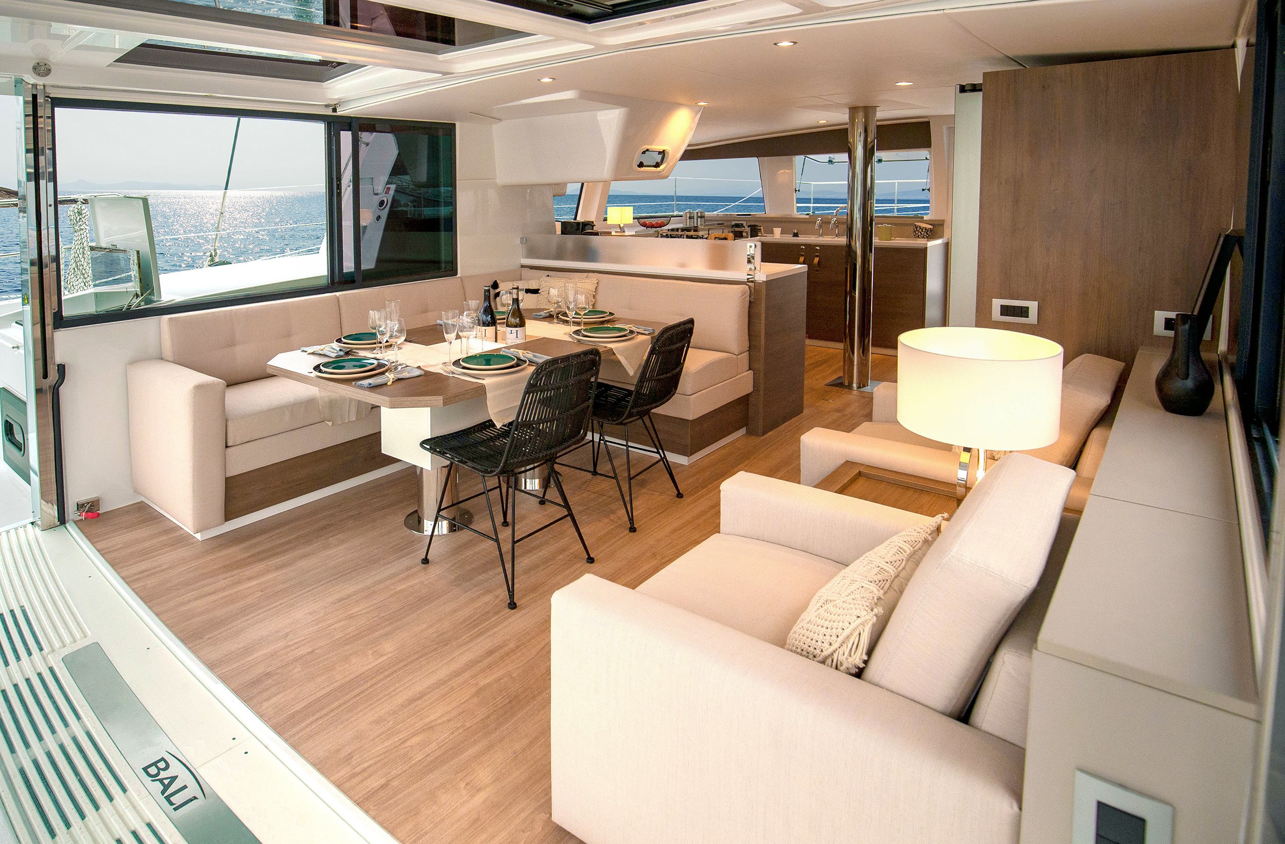 Emmelia - Catamaran in Alimos