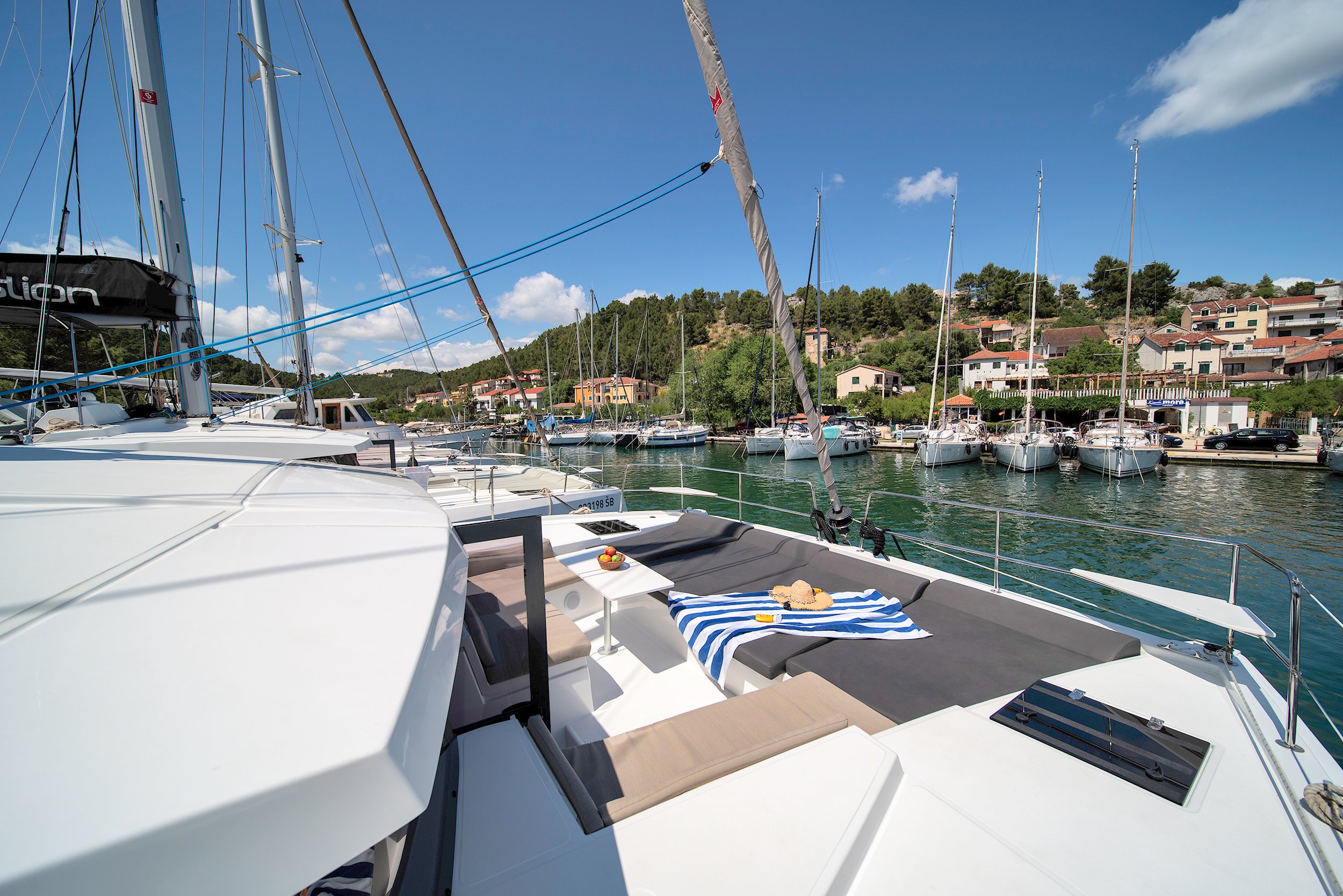 First Feeling - Catamaran in Skradin