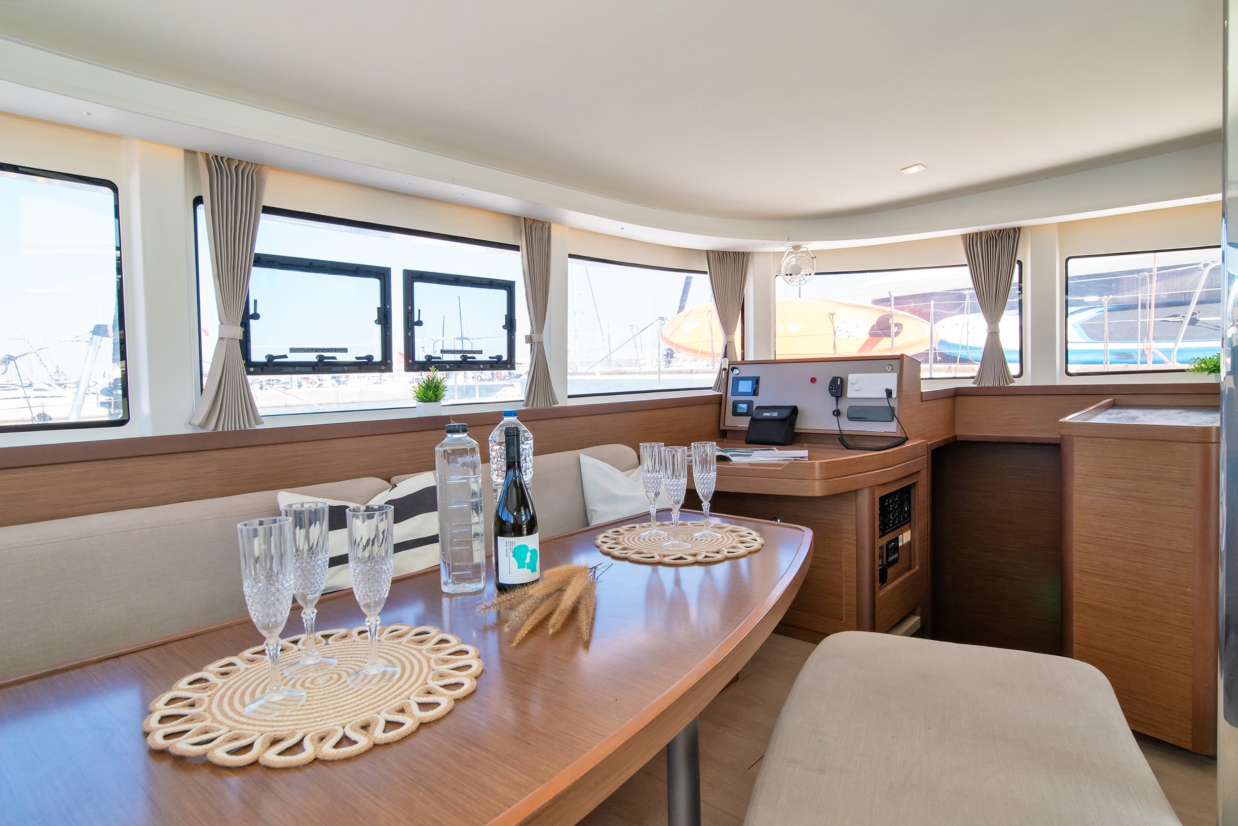 Ionas - Catamaran in Rodos