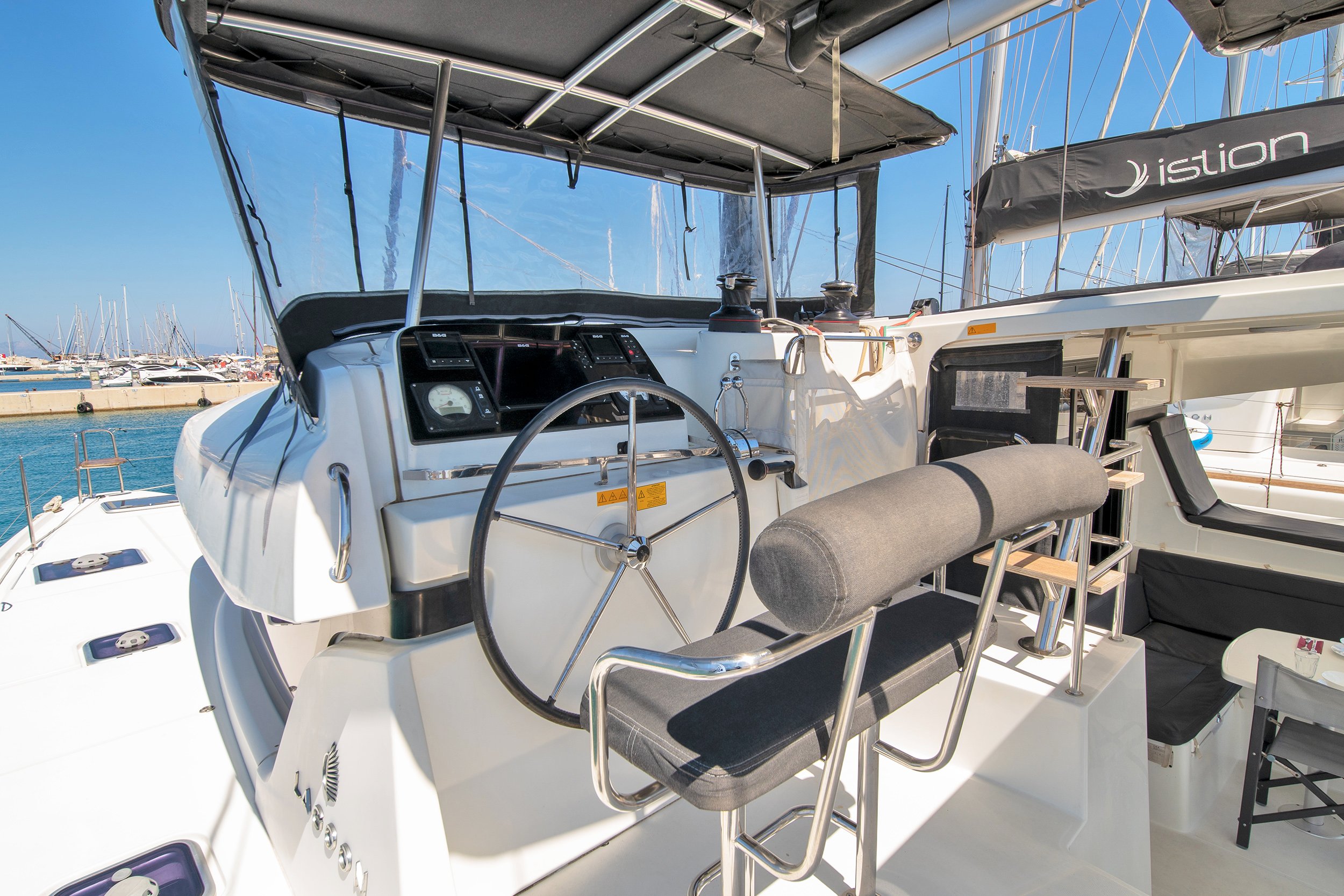 Ionas - Catamaran in Rodos