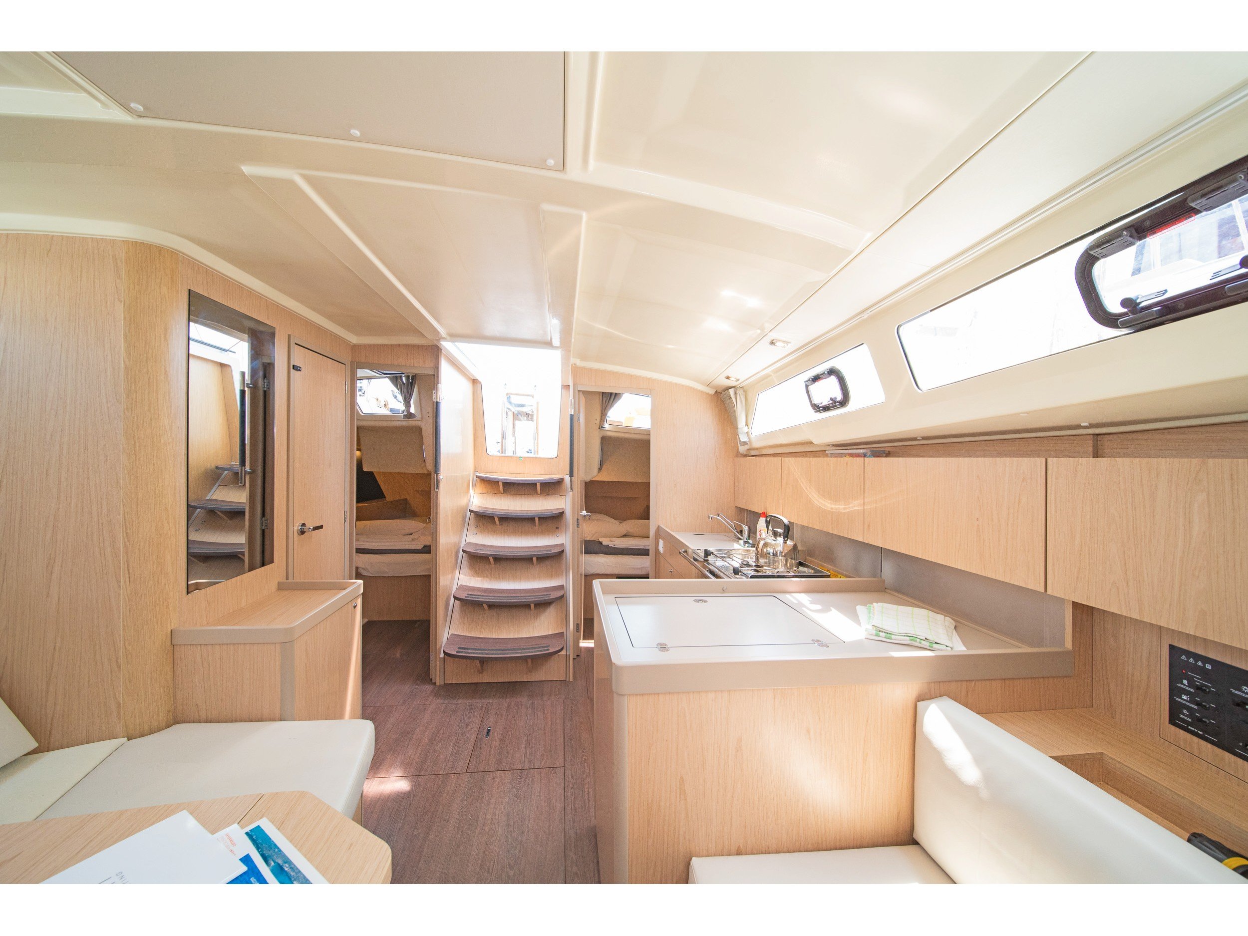 Lux - Sailboat in Lefkada