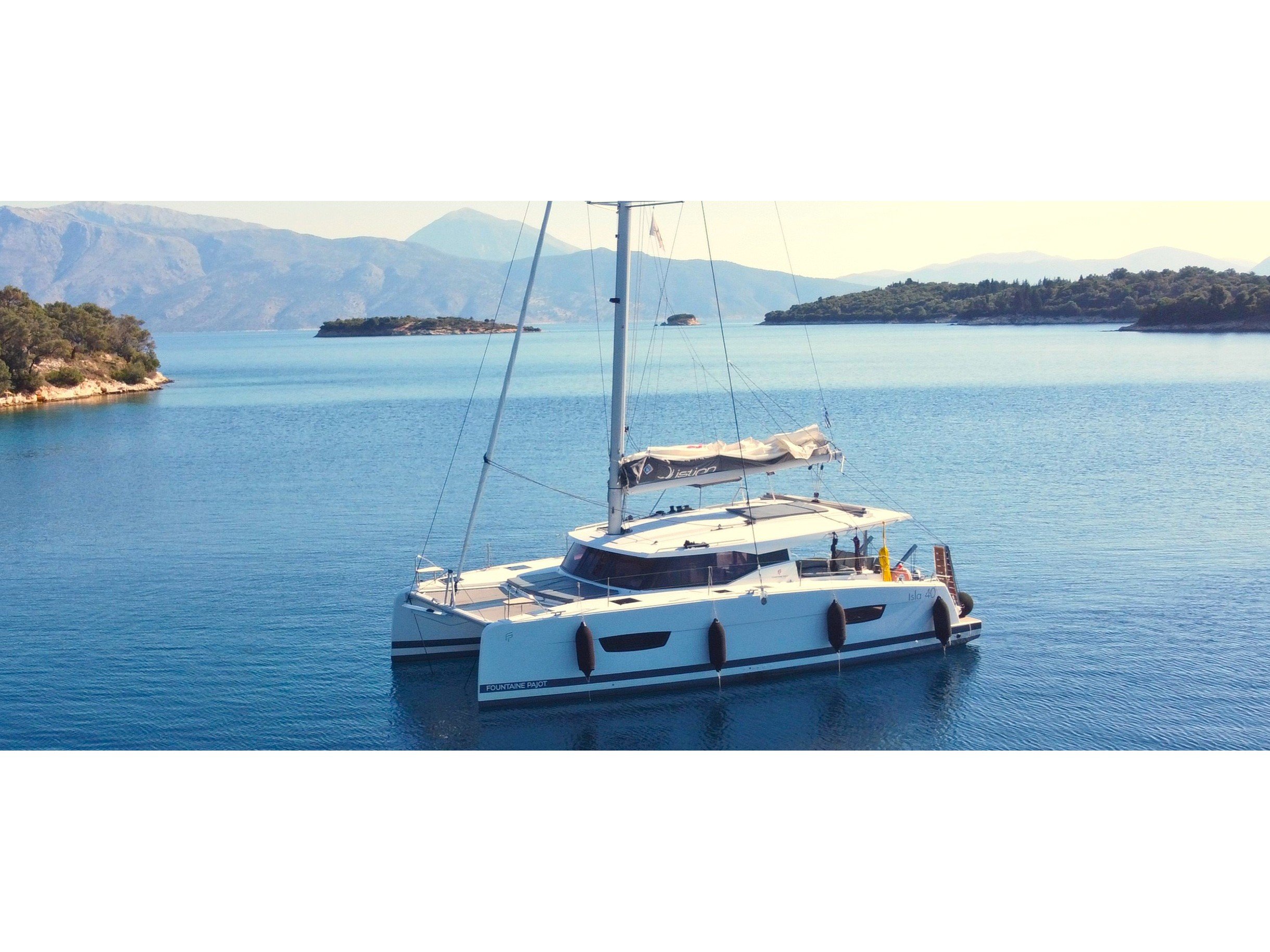 Aifos - Catamaran in Lavrio