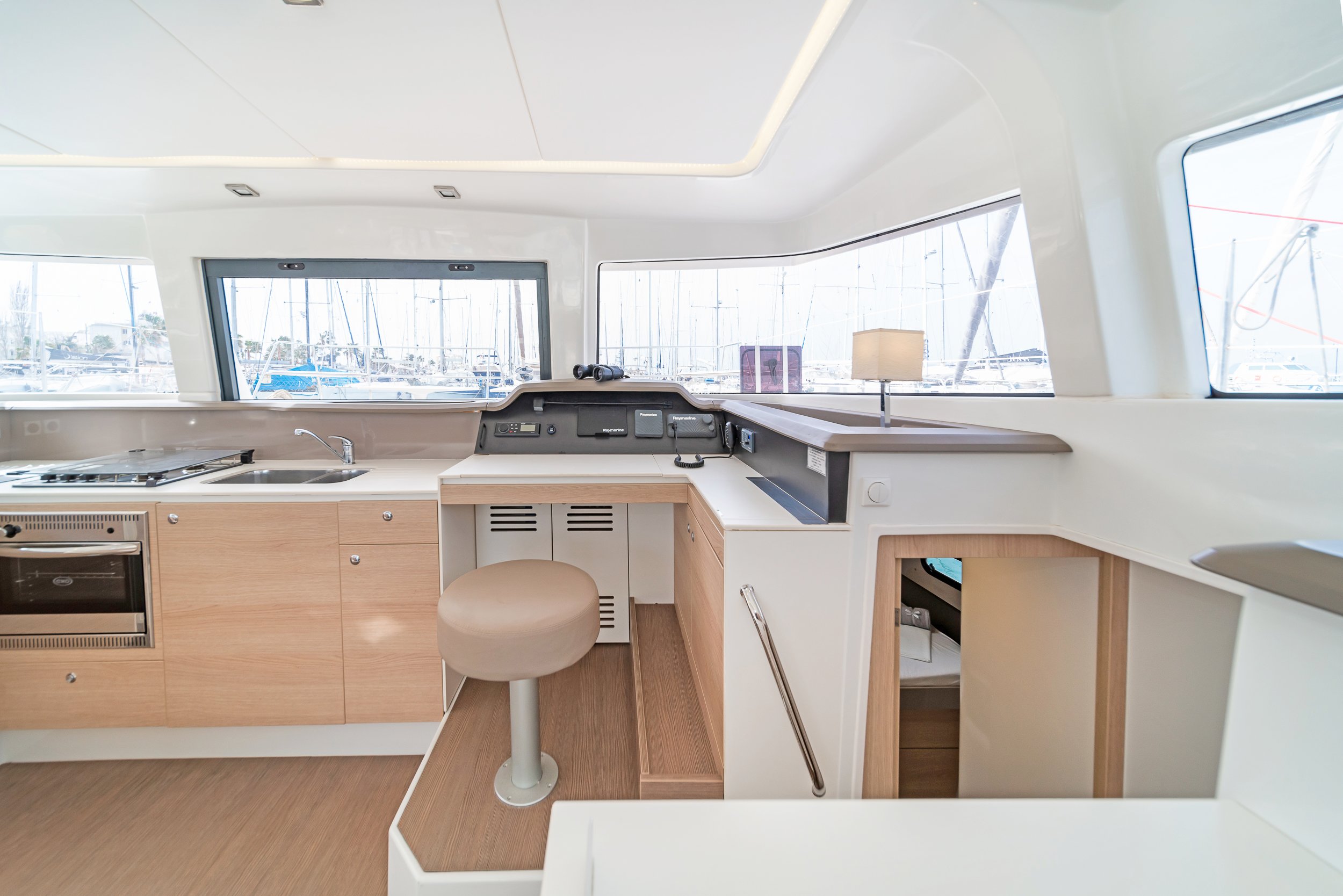 Anemoskala - Catamaran in Kontokali