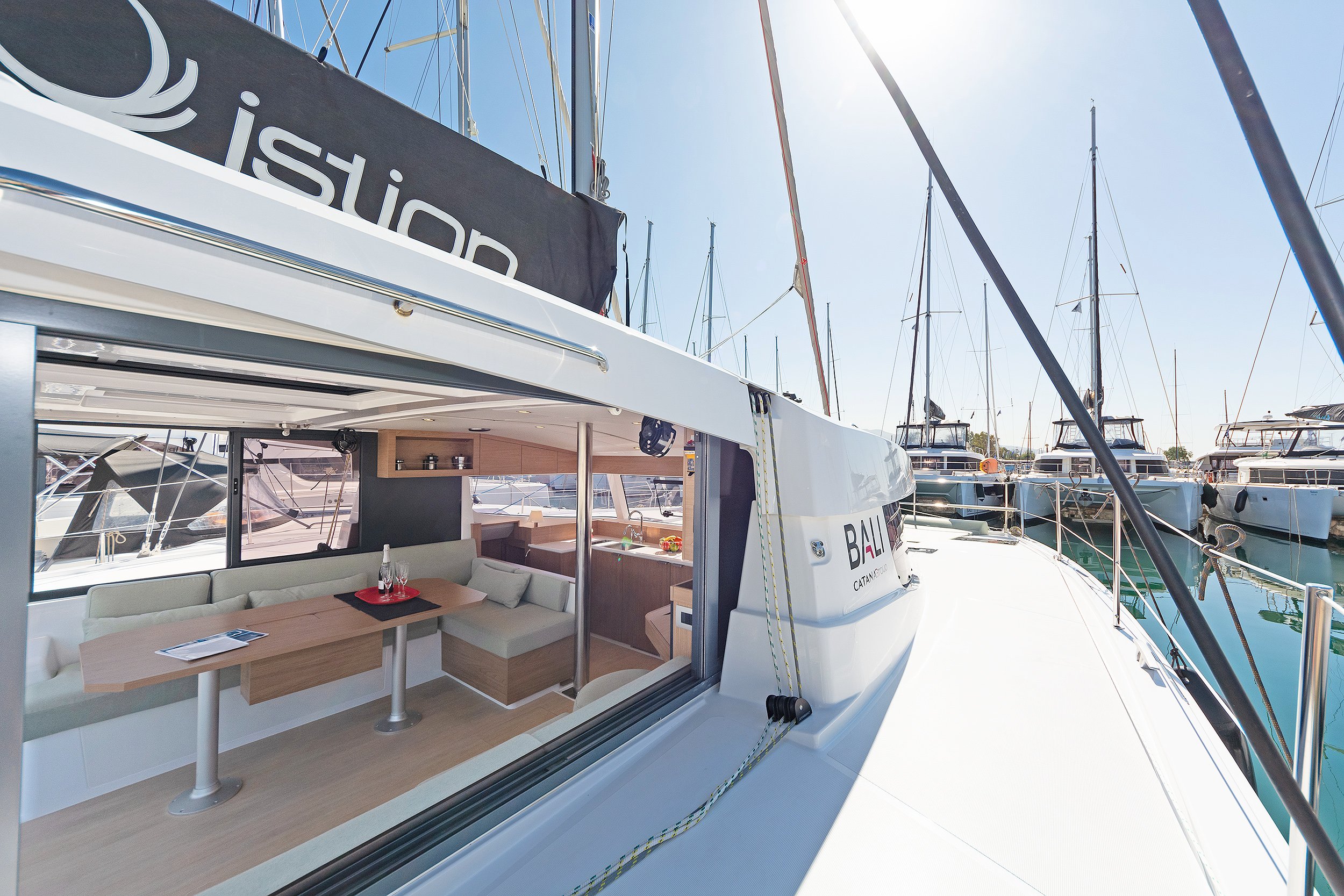 One Love - Catamaran in Volos