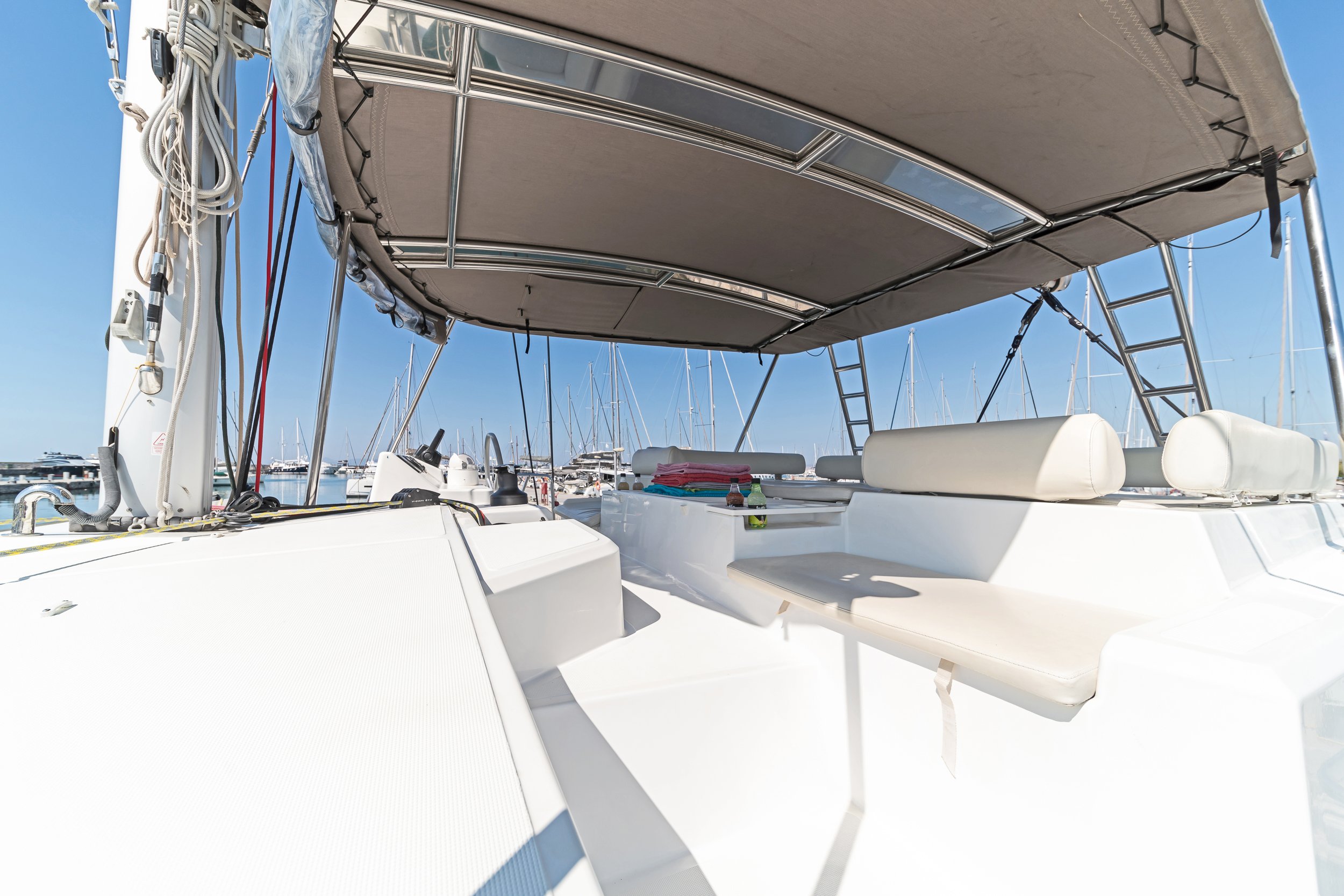 Duende - Catamaran in Alimos