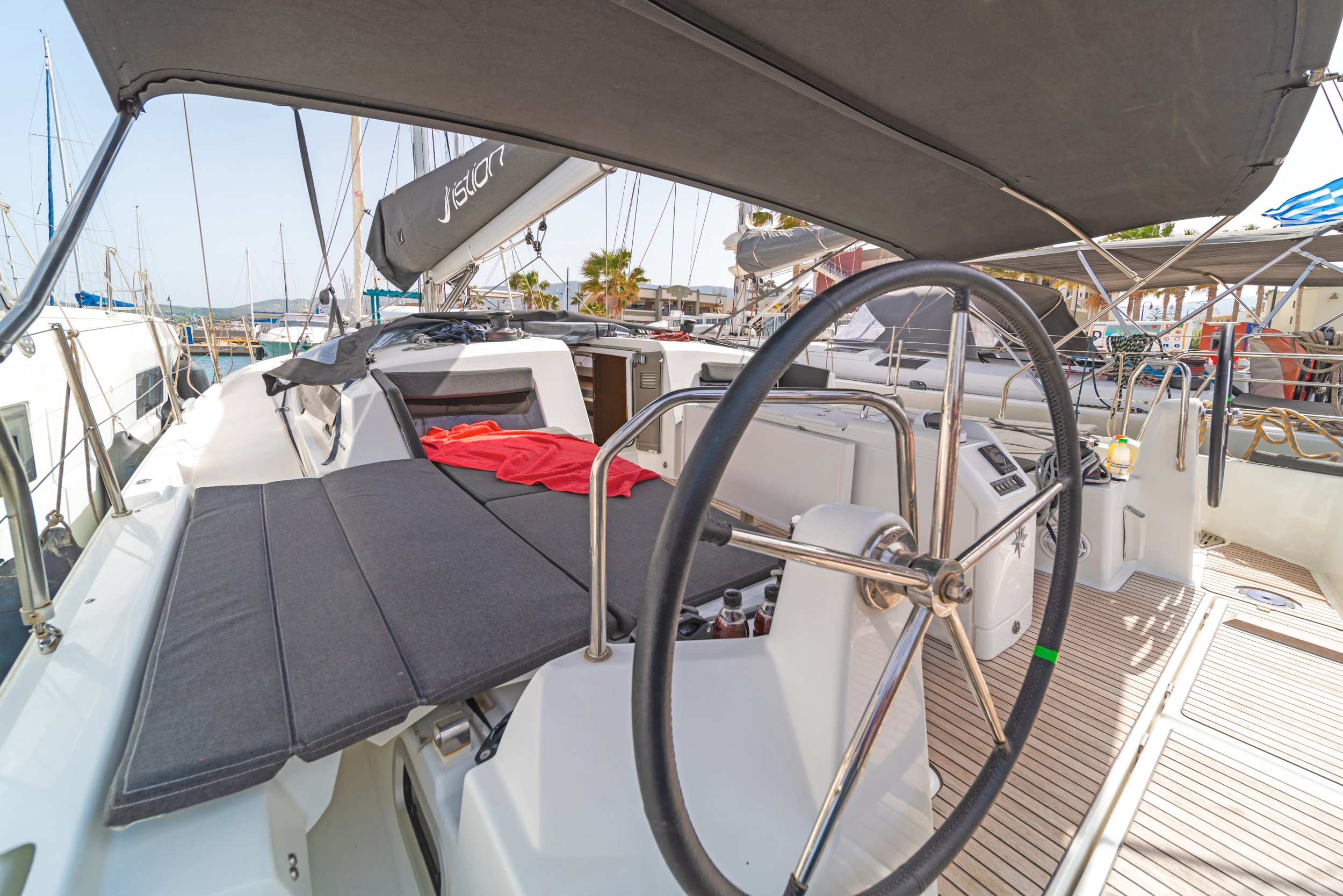 Goldfish - Sailboat in Kos