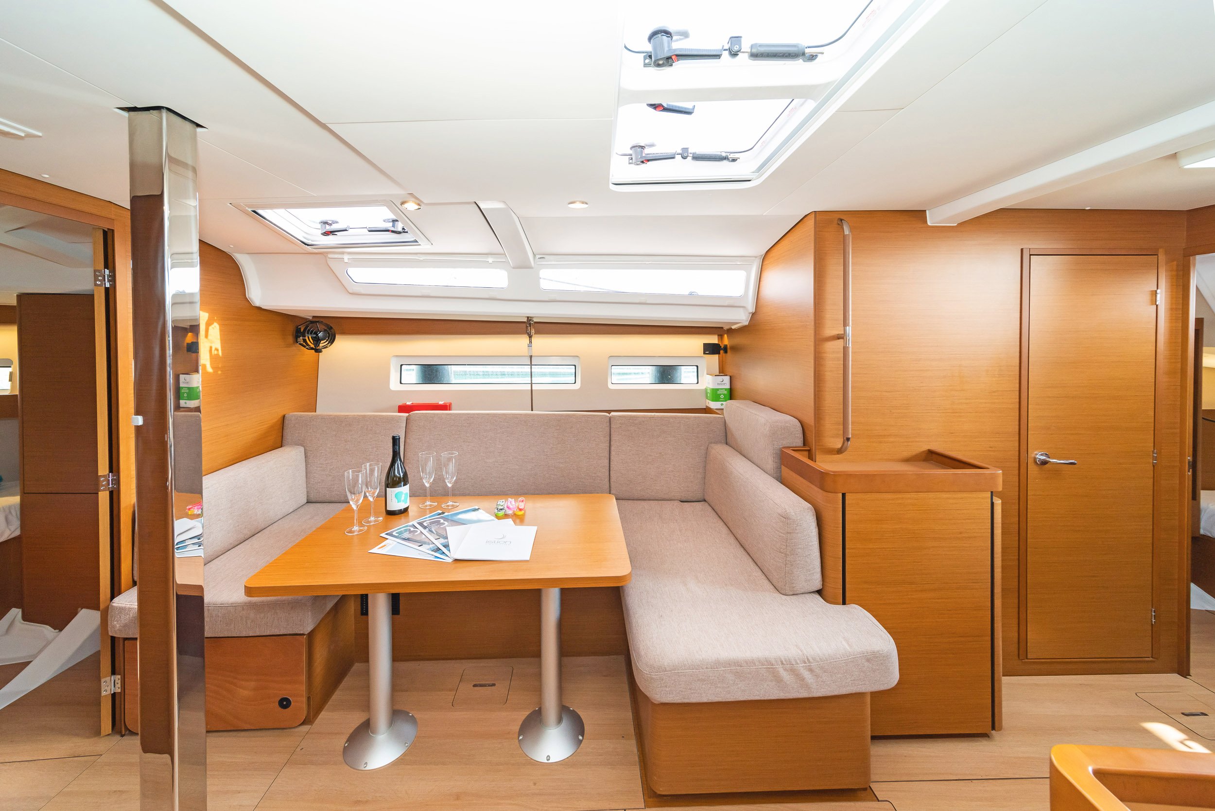 Esperos - Yelkenli içinde Volos