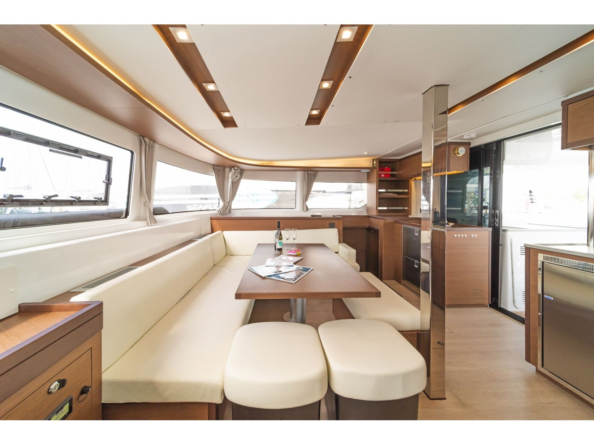 Nefeli - Catamaran in Volos