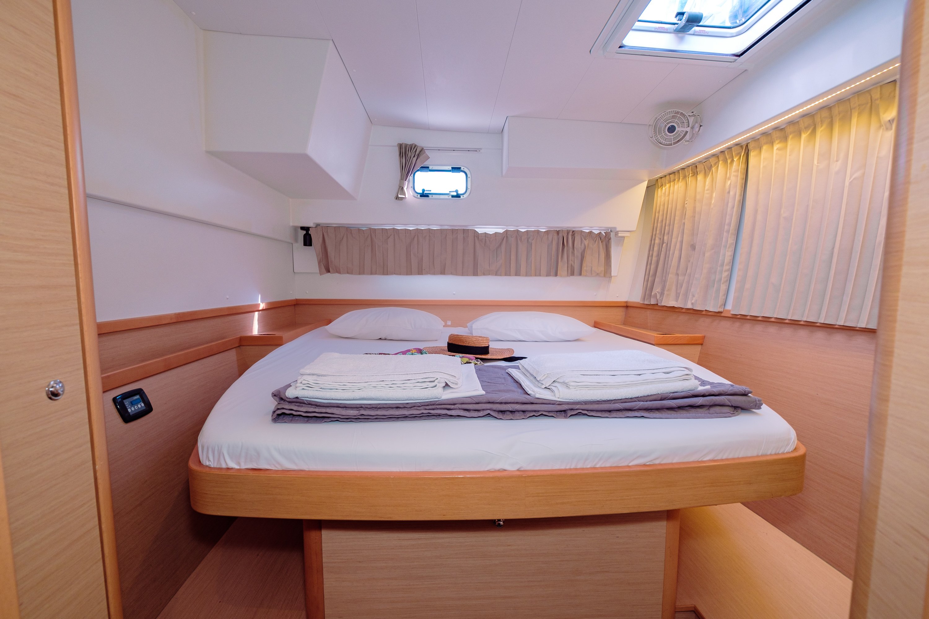 Plous - Catamaran in Kos