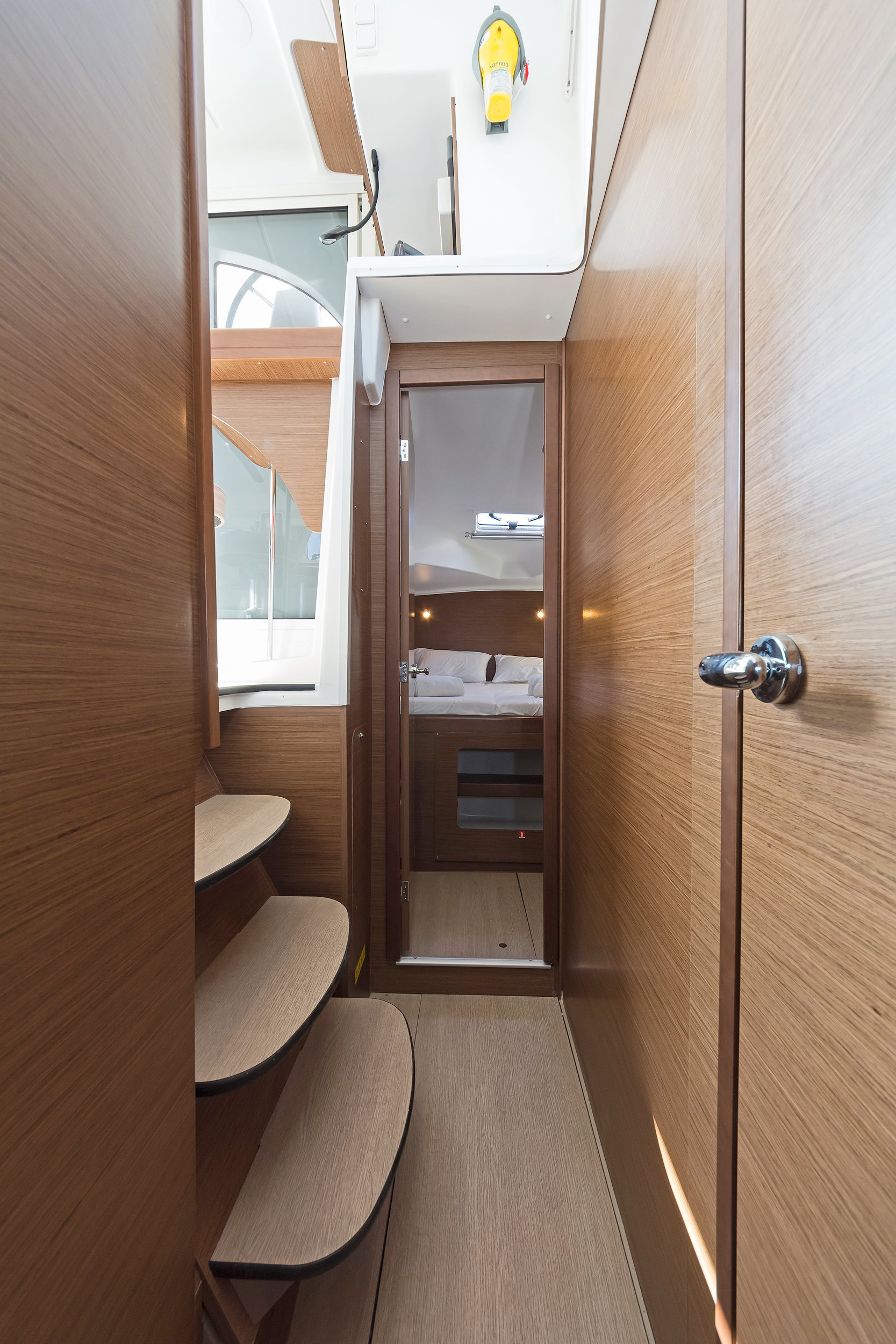 Eleven - Catamaran in Kontokali