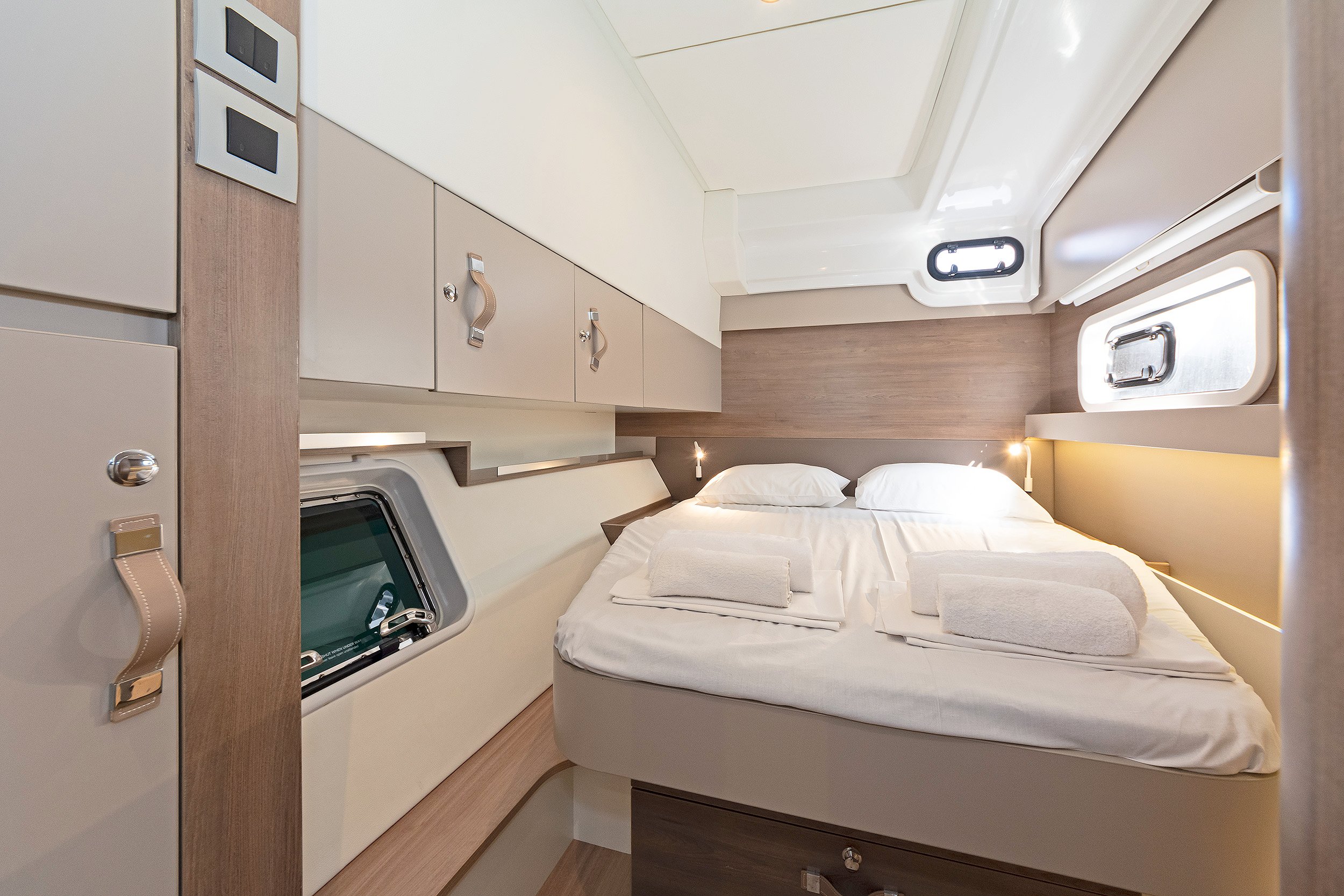 Princess Malena - Catamaran in Alimos