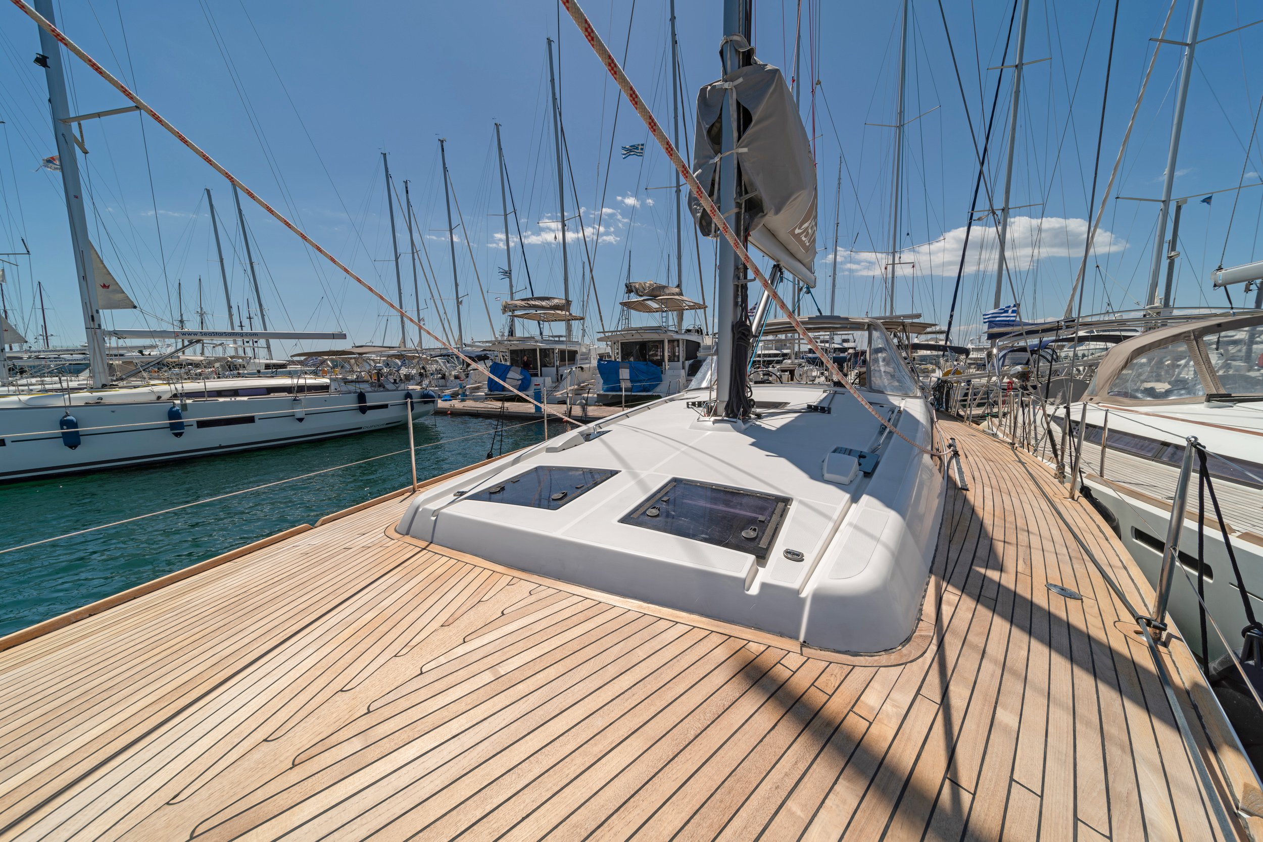 Jimmy's - Sailboat in Alimos