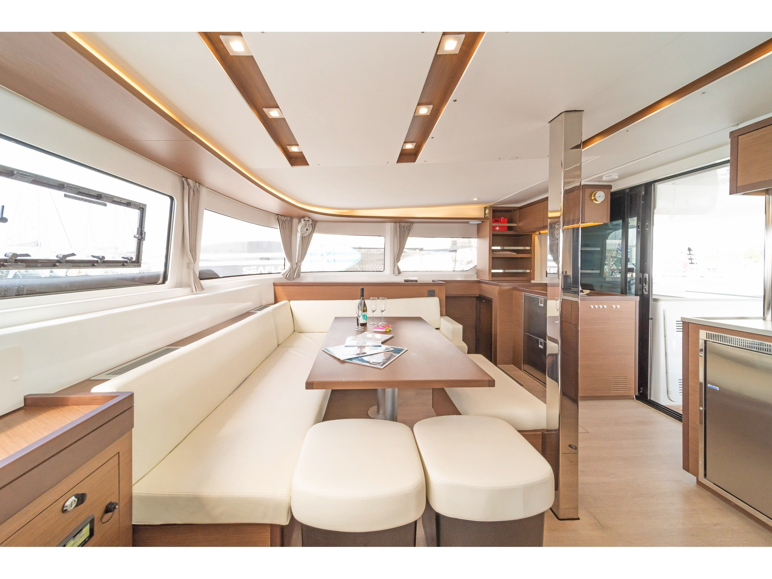 Vasiliki - Catamaran in Alimos